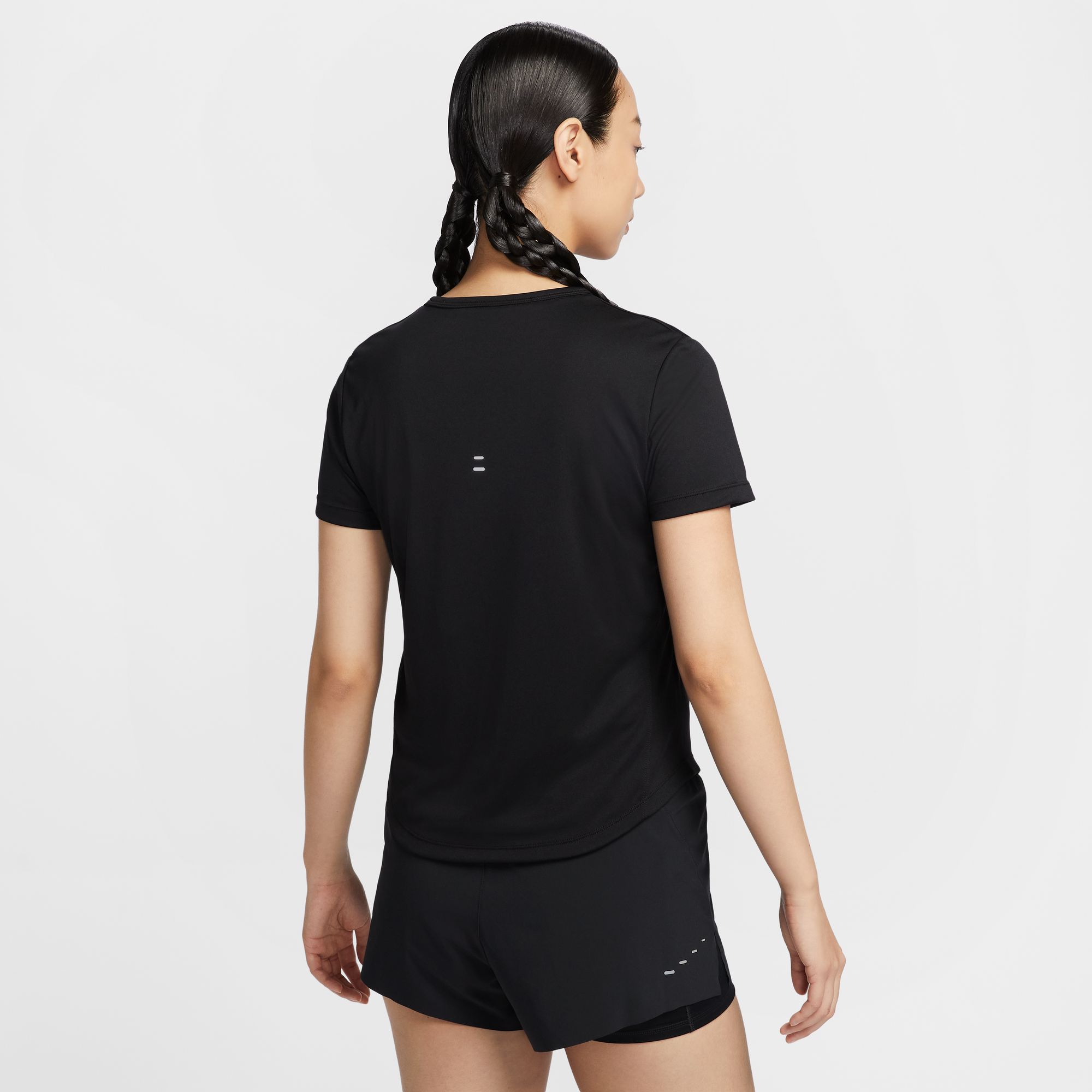 Nike Tempo image number null