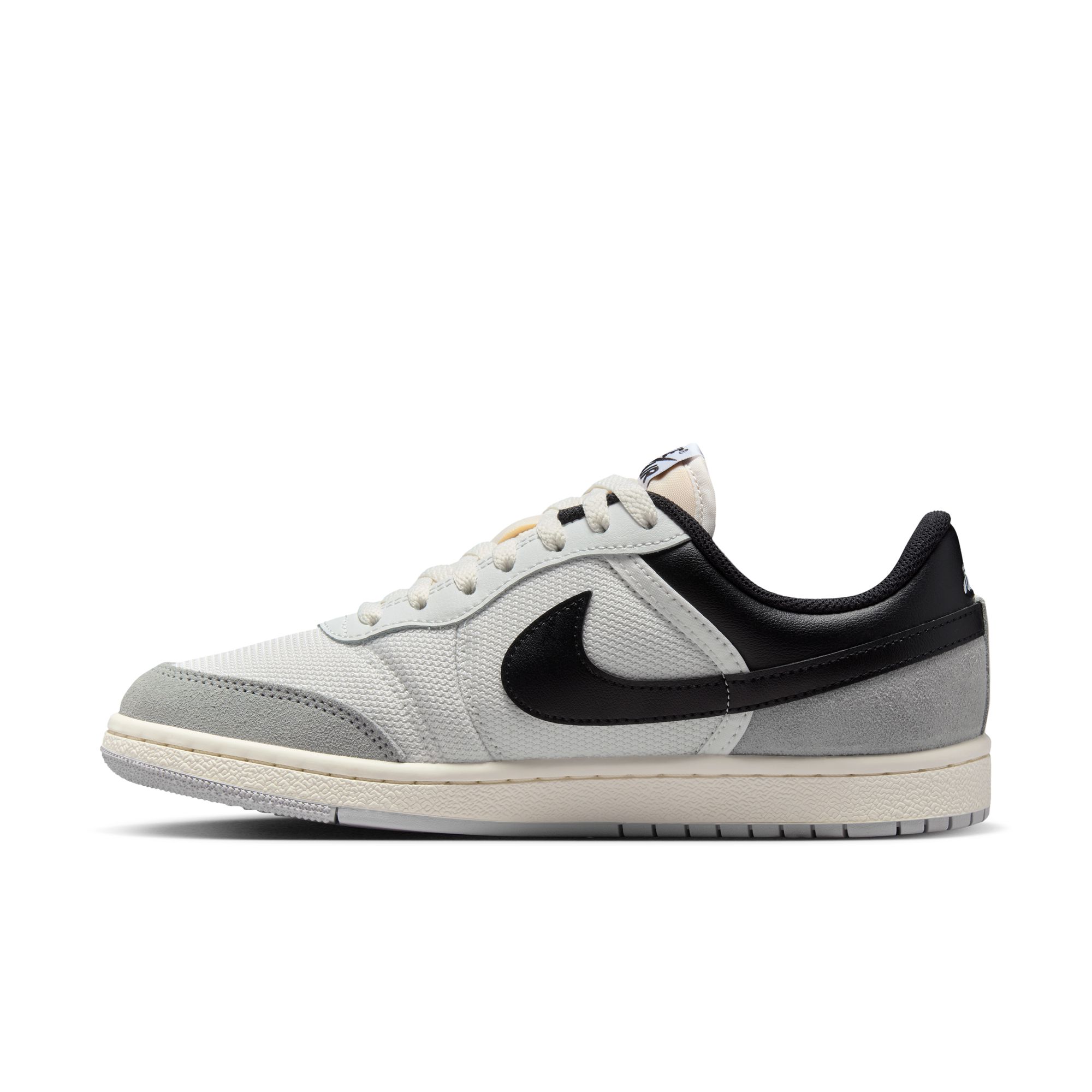 Air Jordan Skyline Low