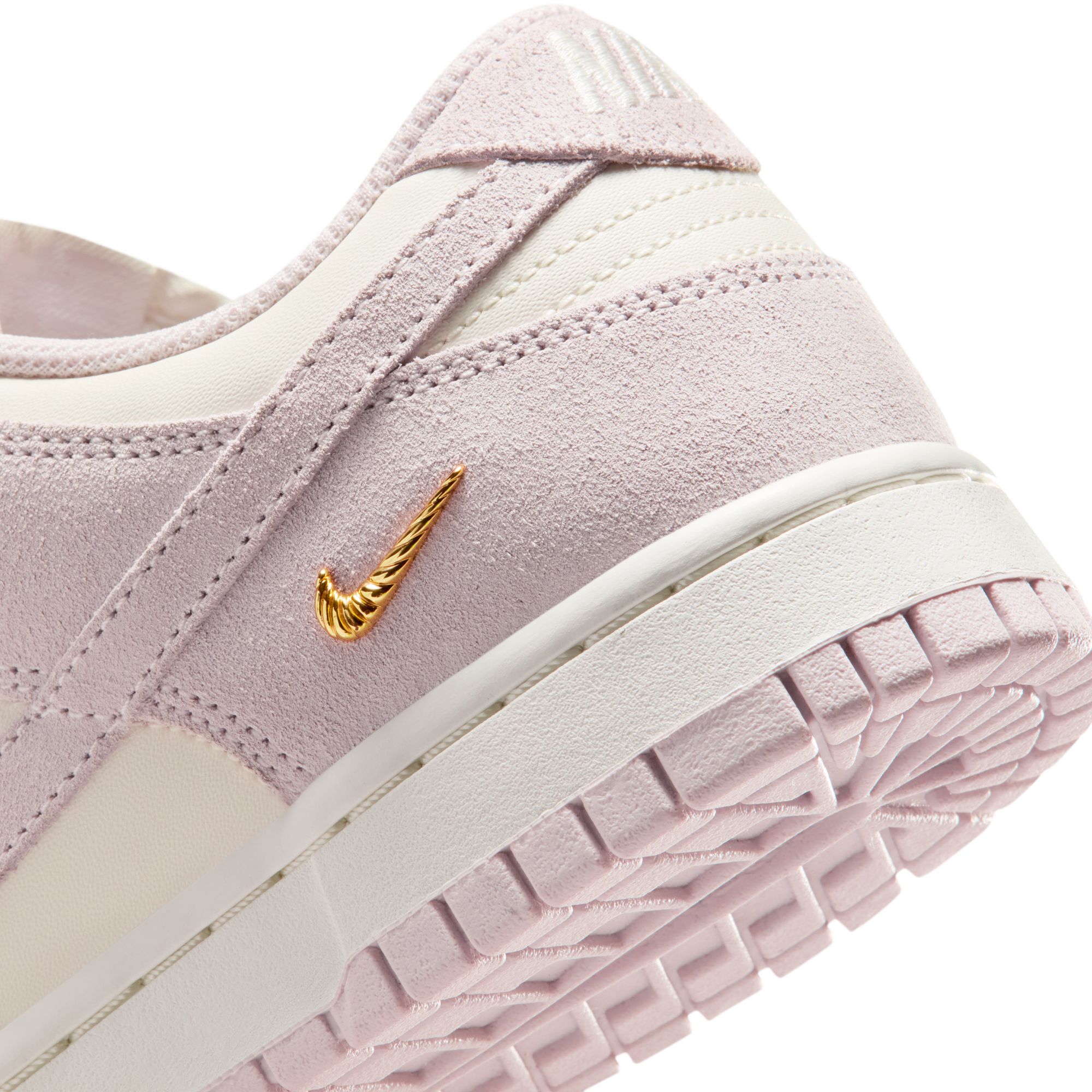 Nike Dunk Low Suede image number null