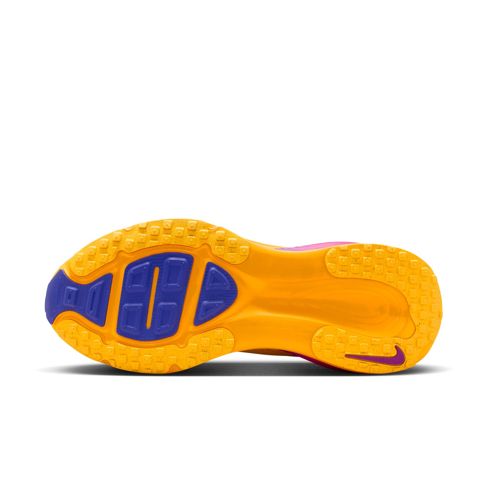 Nike Vomero 18 image number null
