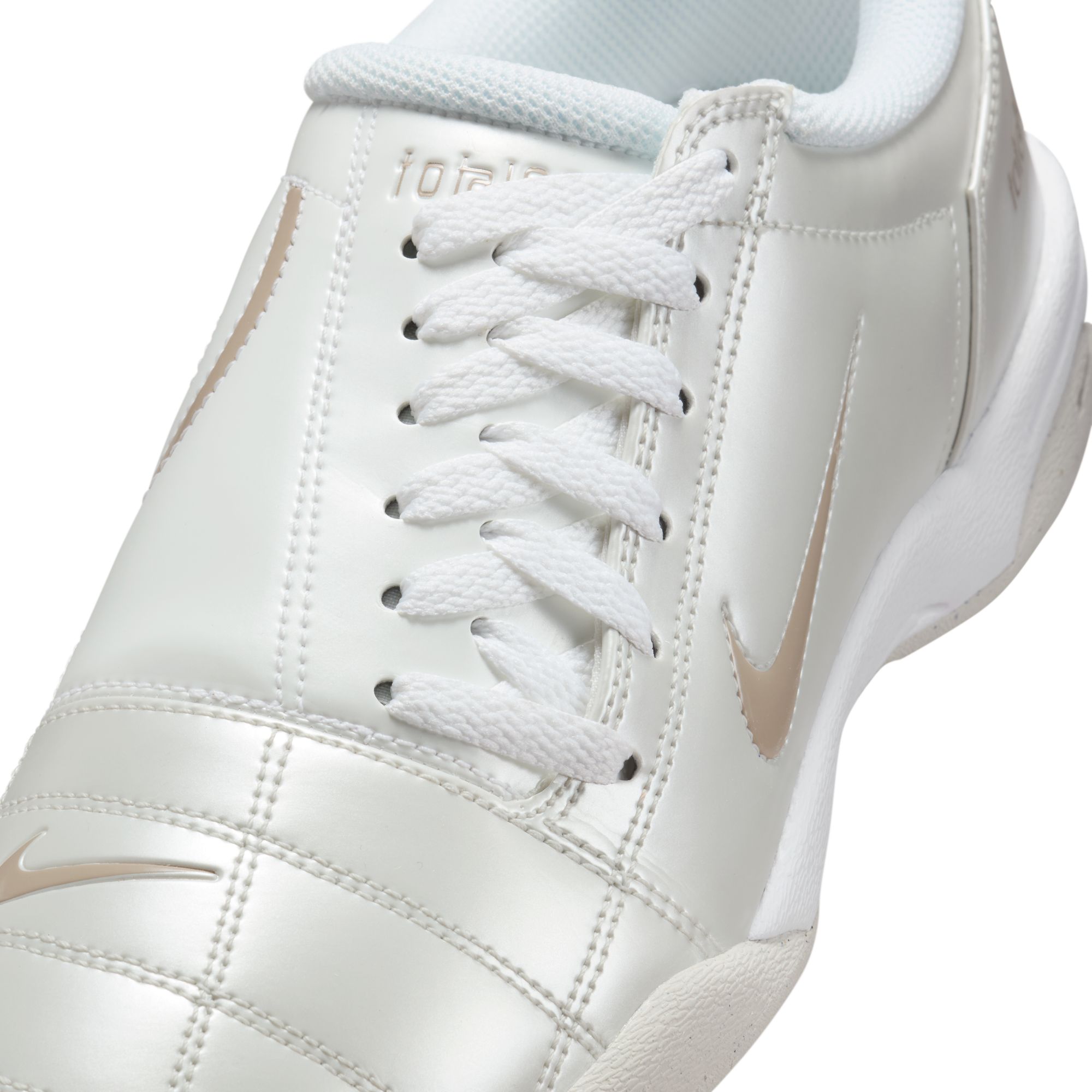 NIKE TOTAL 90 image number null