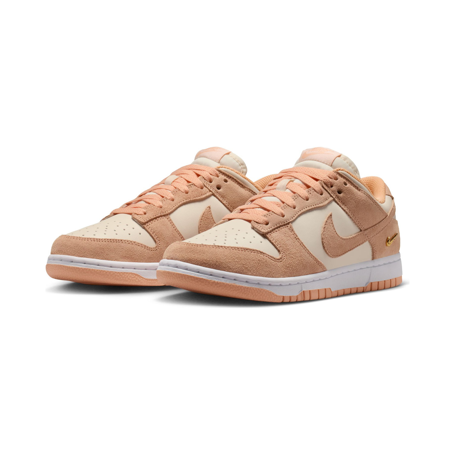 WMNS NIKE DUNK LOW image number null