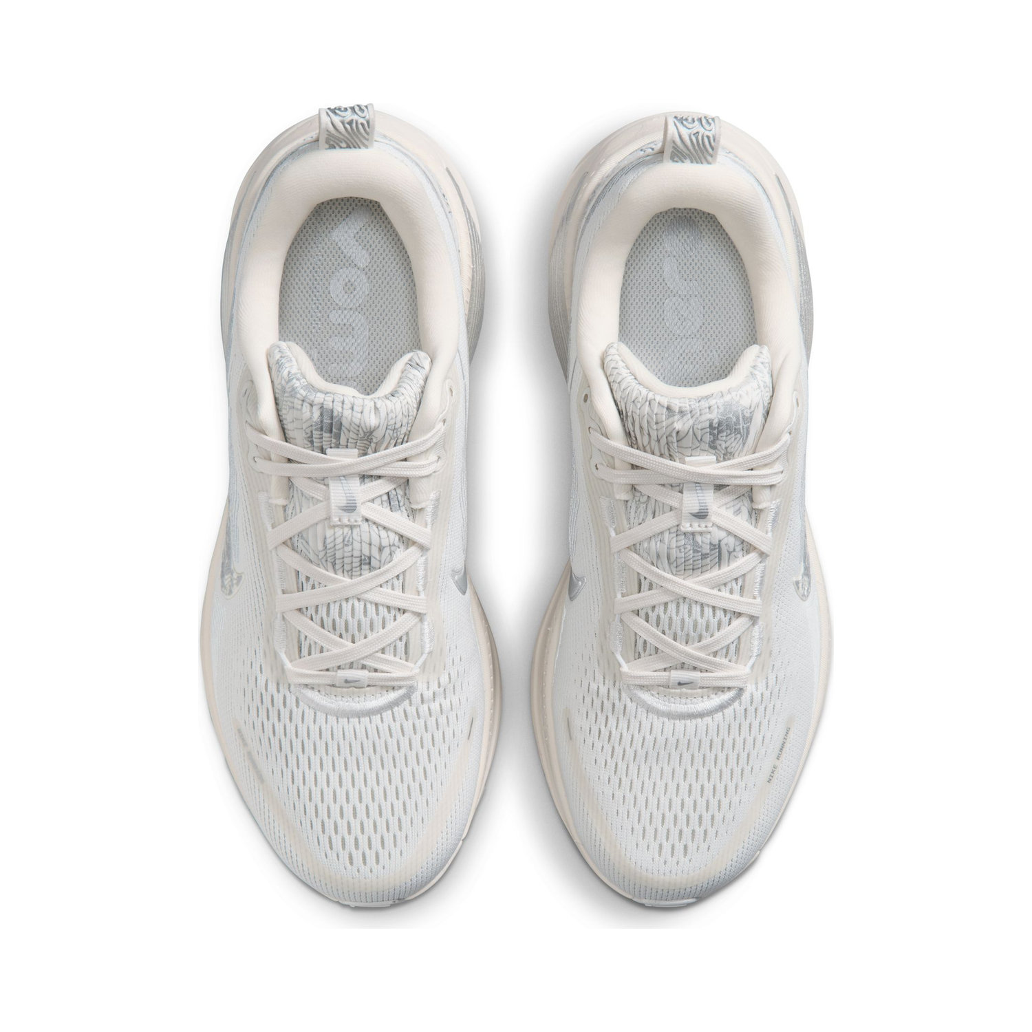W NIKE VOMERO 18 SE image number null