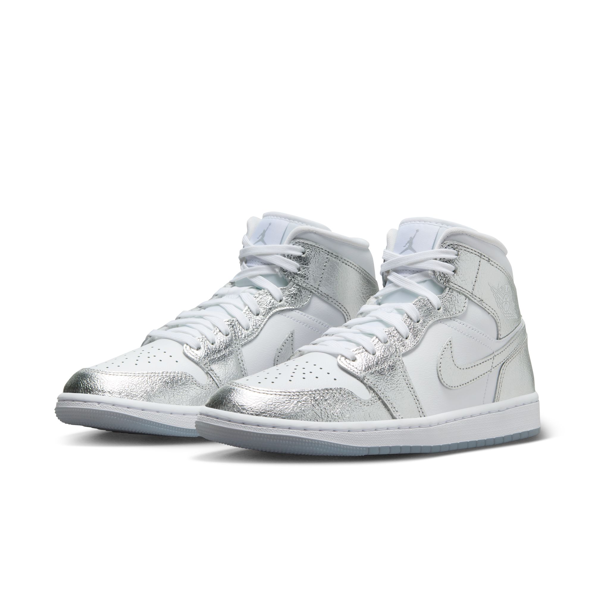WMNS AIR JORDAN 1 MID SE image number null