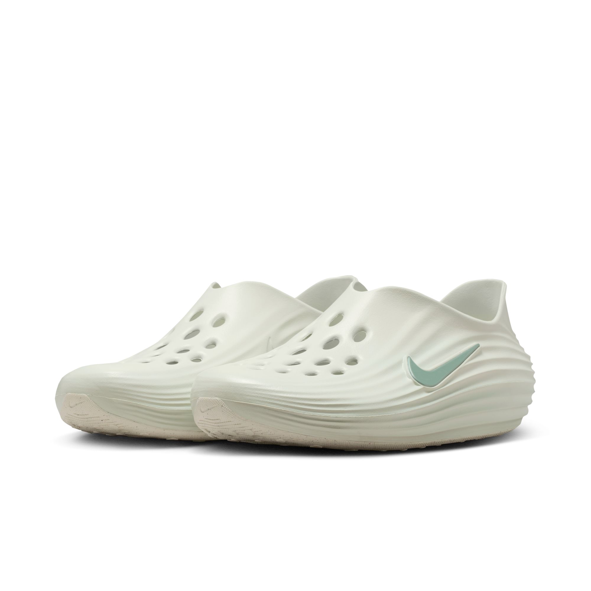 Nike ReactX Rejuven8 image number null