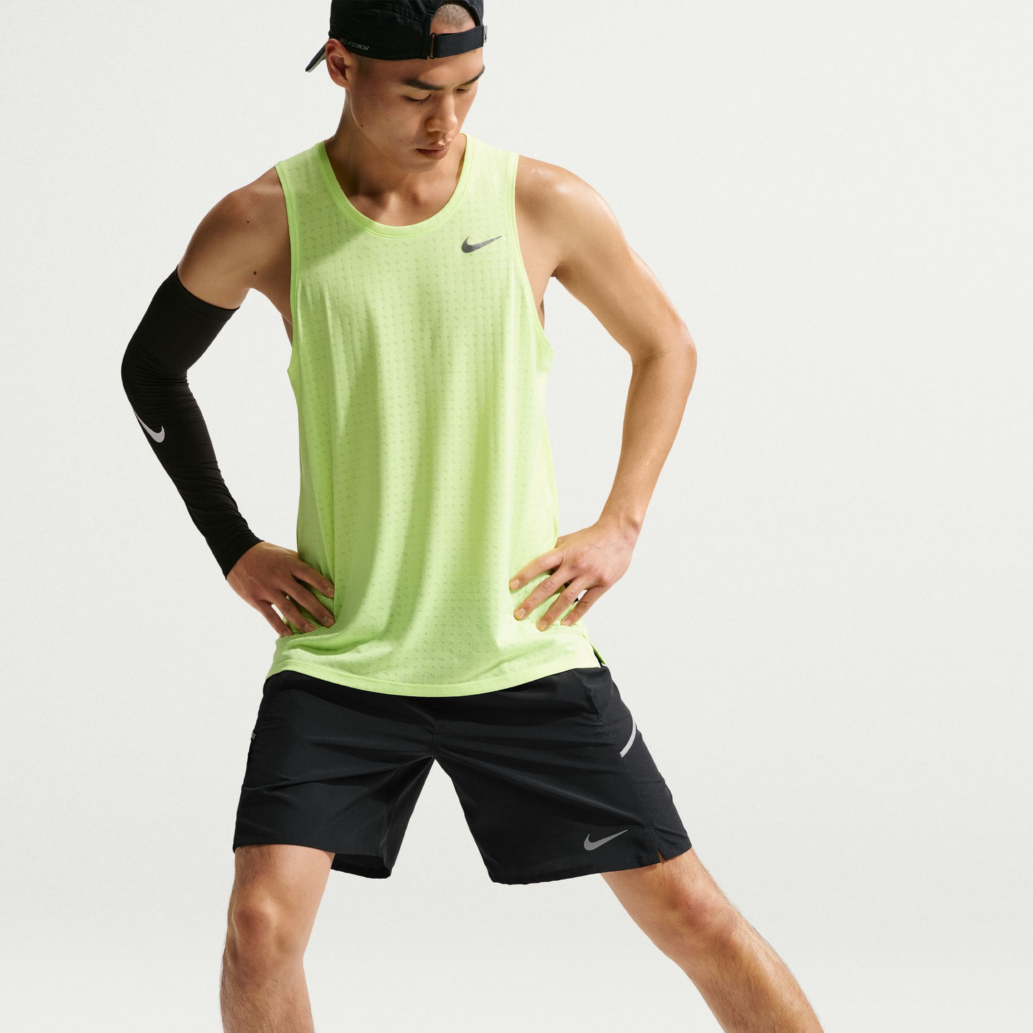 AS M NK DF MILER 7BF SHORT image number null