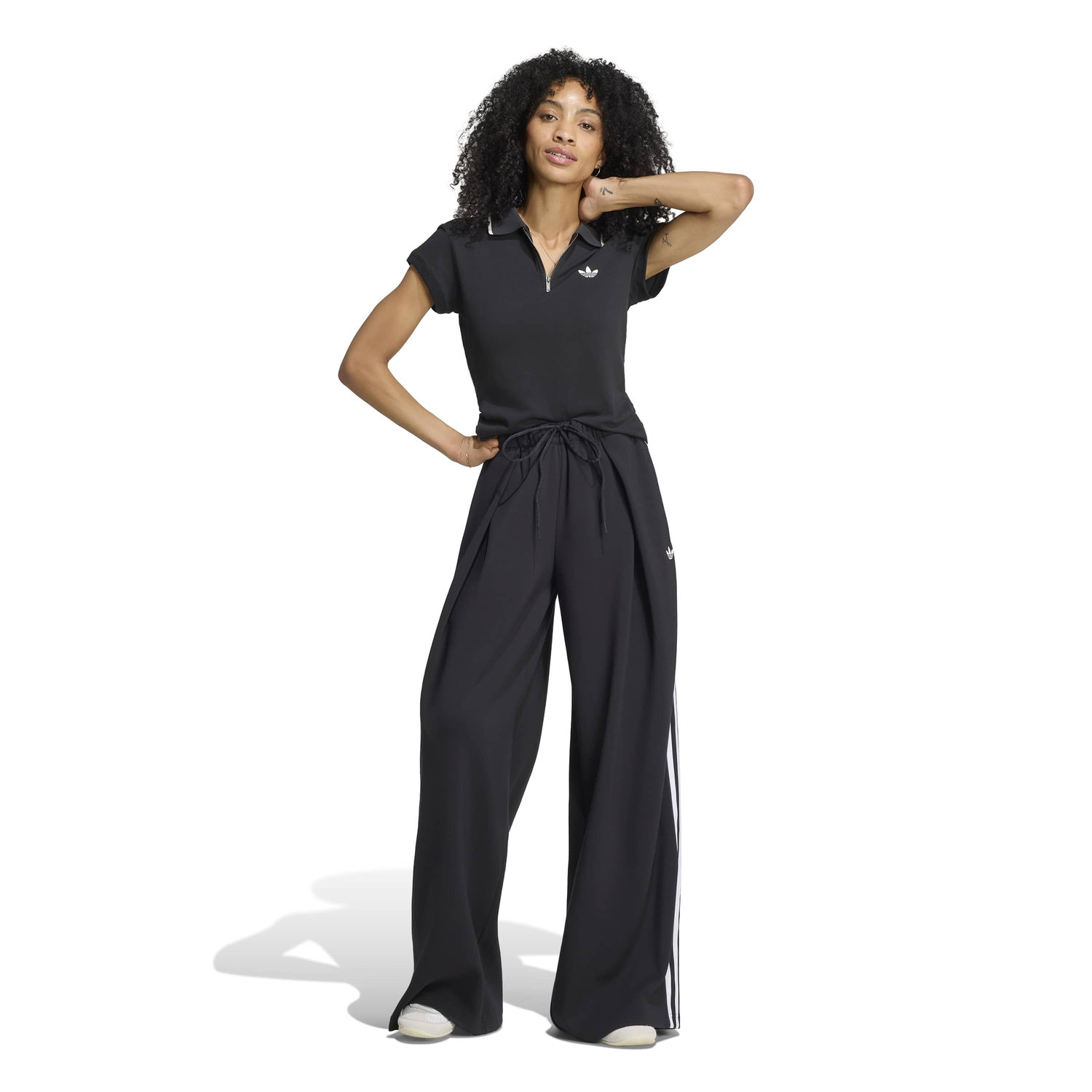 ADILUNA SEASON 2 x JENNIE PLEATED TRACK image number null