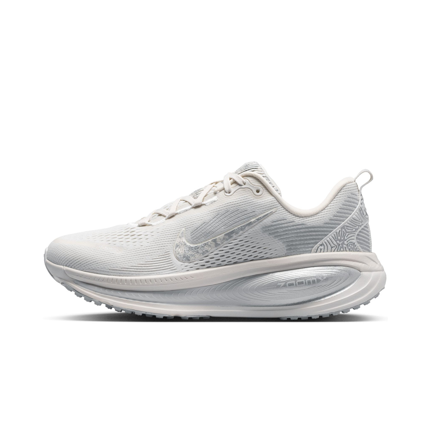 W NIKE VOMERO 18 SE