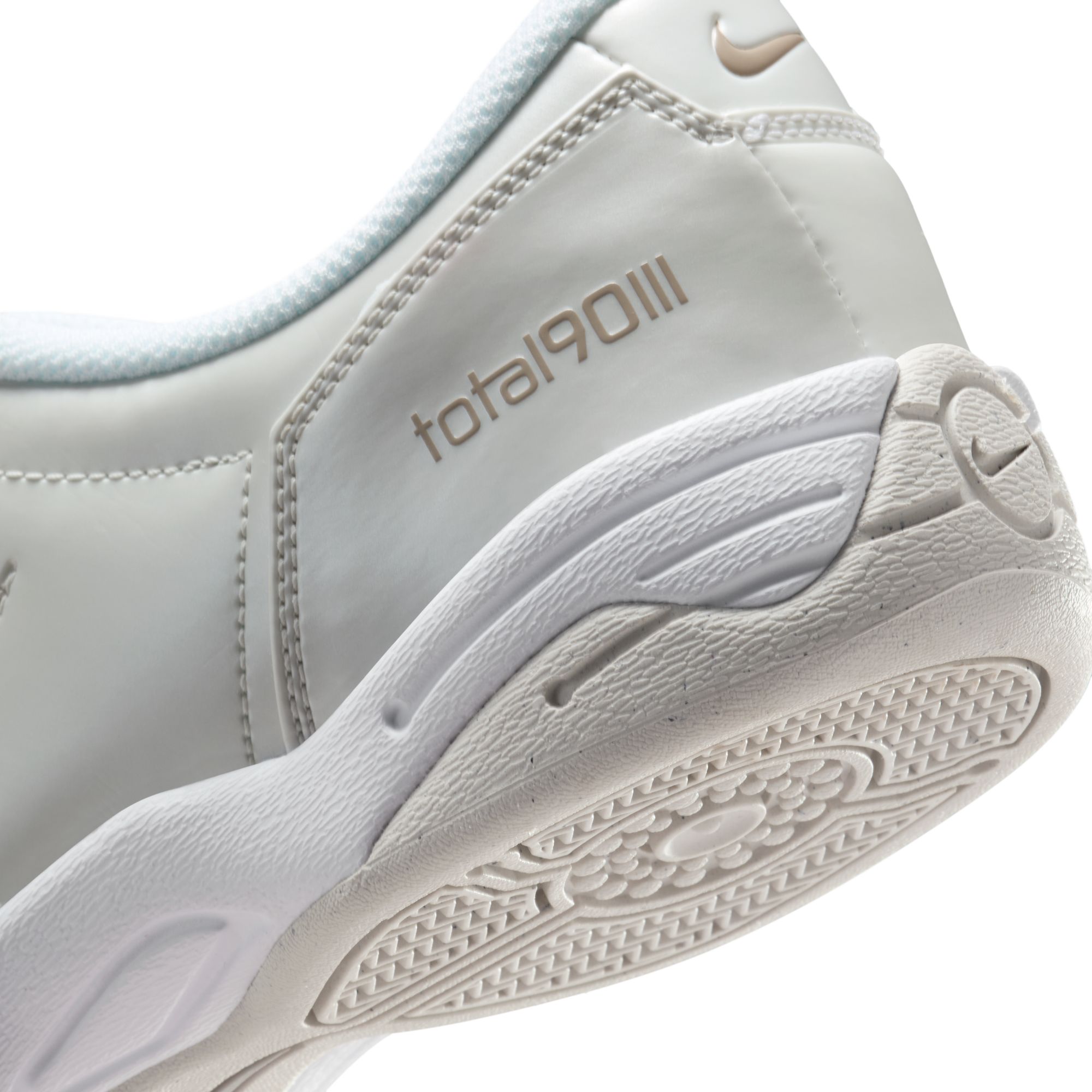 NIKE TOTAL 90 image number null