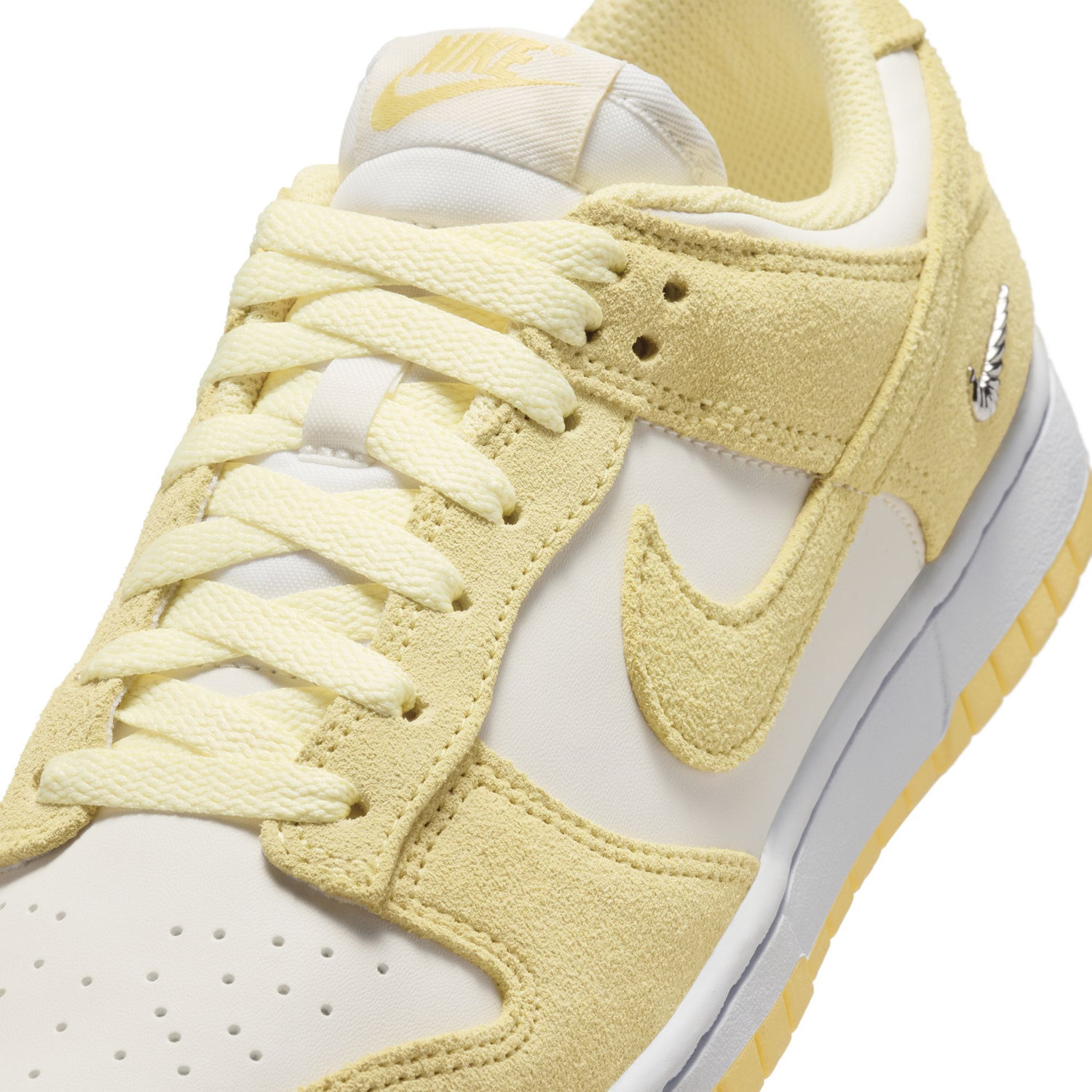 Nike Dunk Low Suede image number null