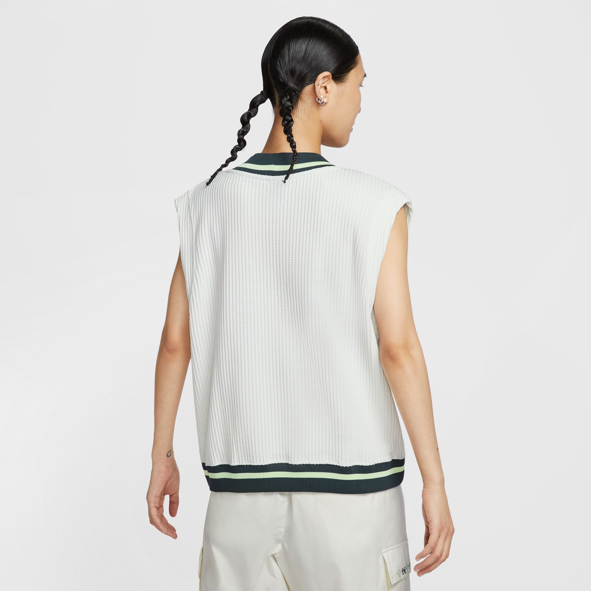 AS W NSW WAFFLE KNIT VEST PREP image number null