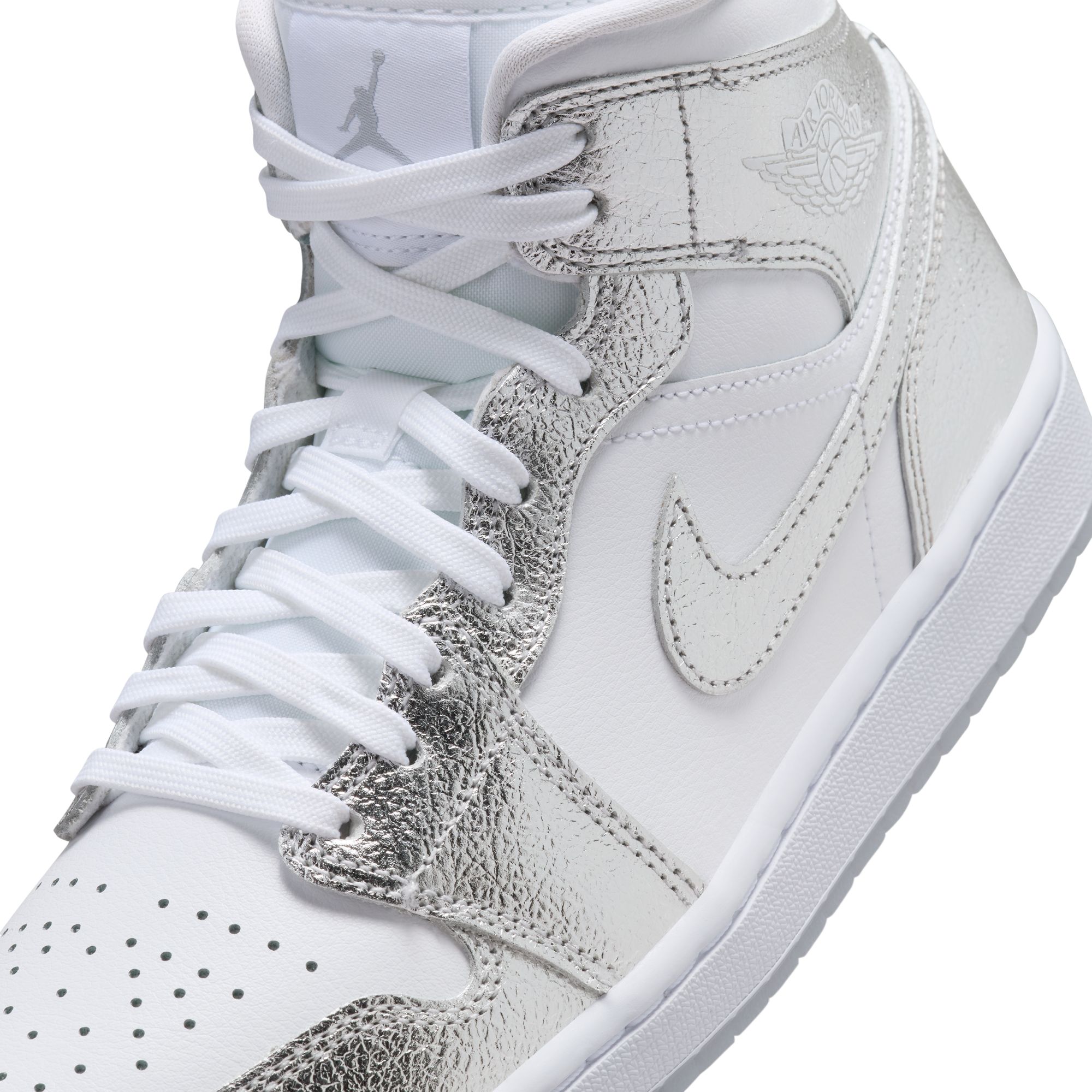 WMNS AIR JORDAN 1 MID SE image number null