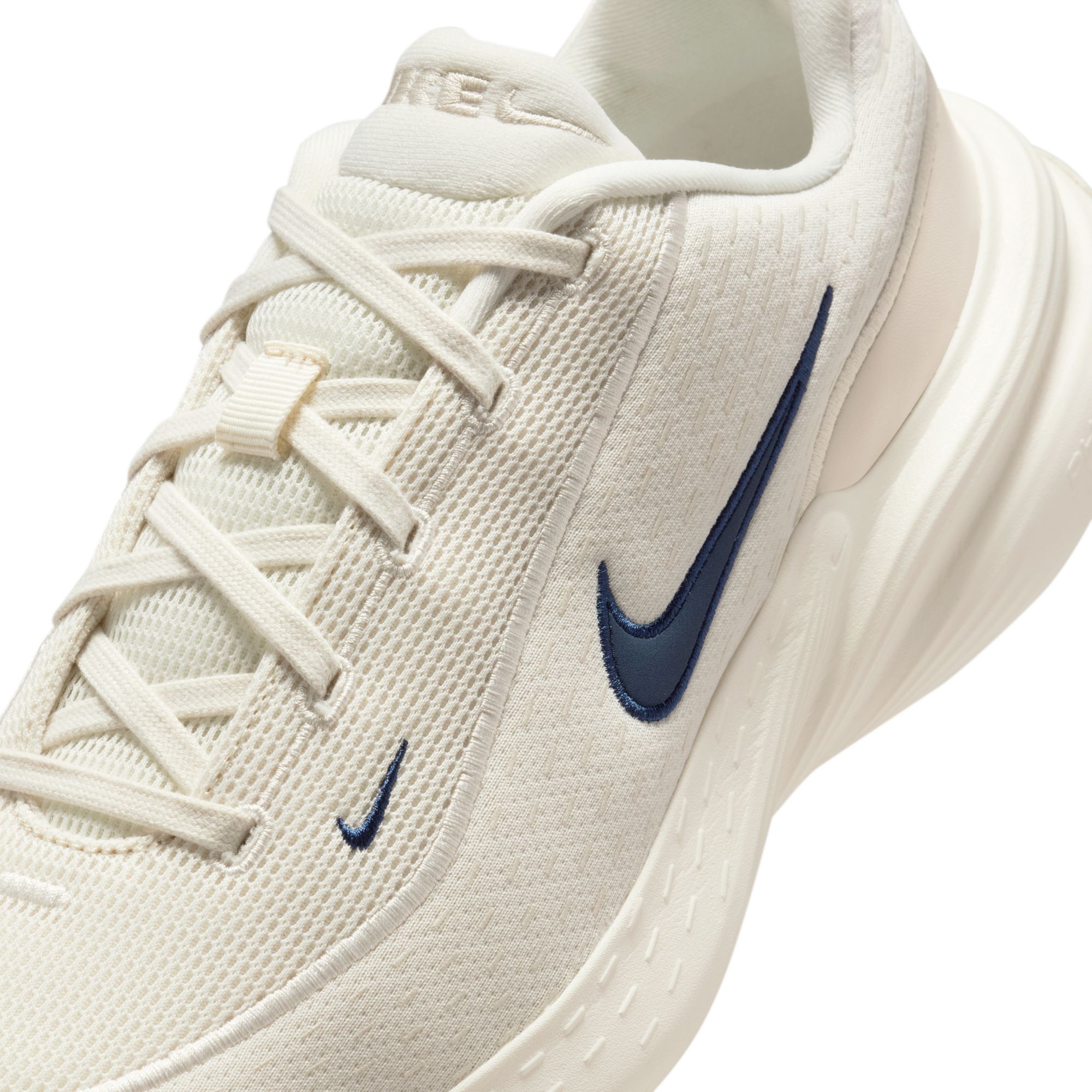 Nike Uplift SC image number null