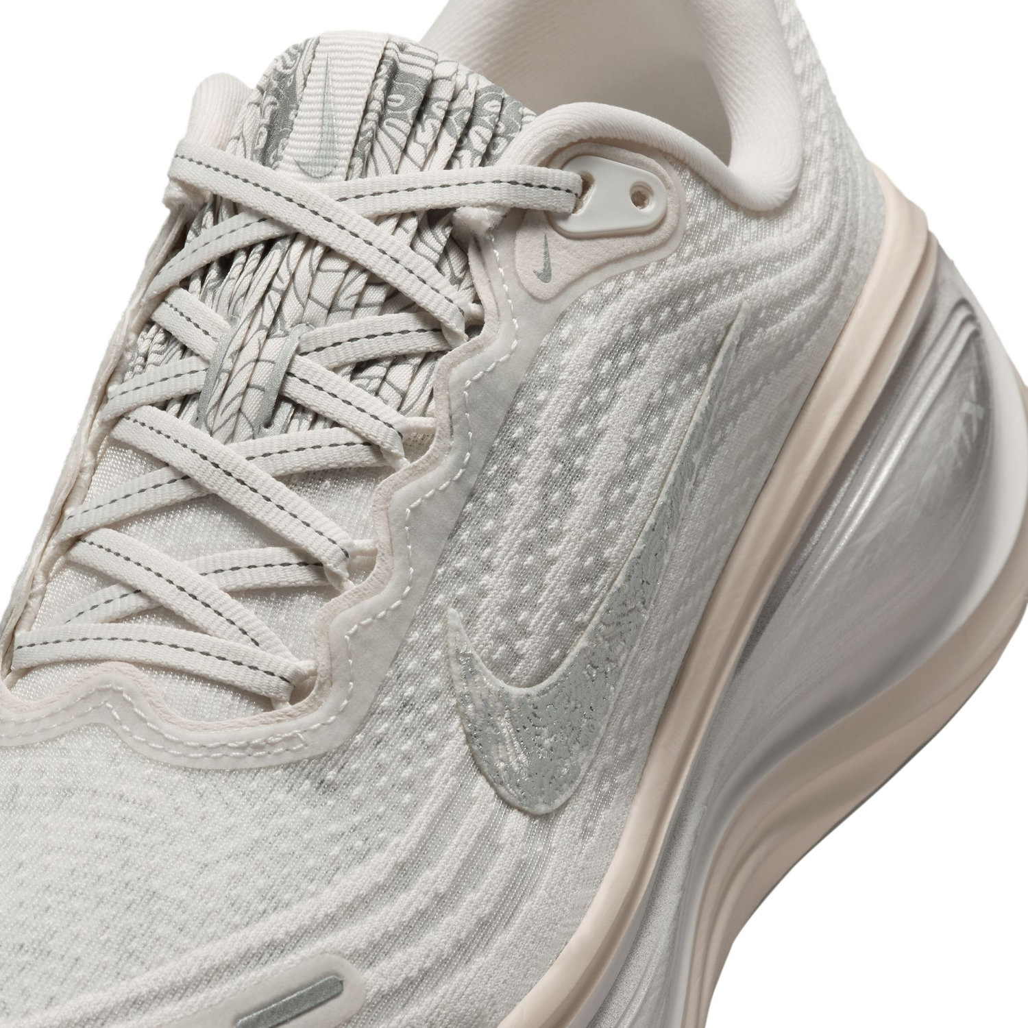 W NIKE VOMERO PLUS SE image number null