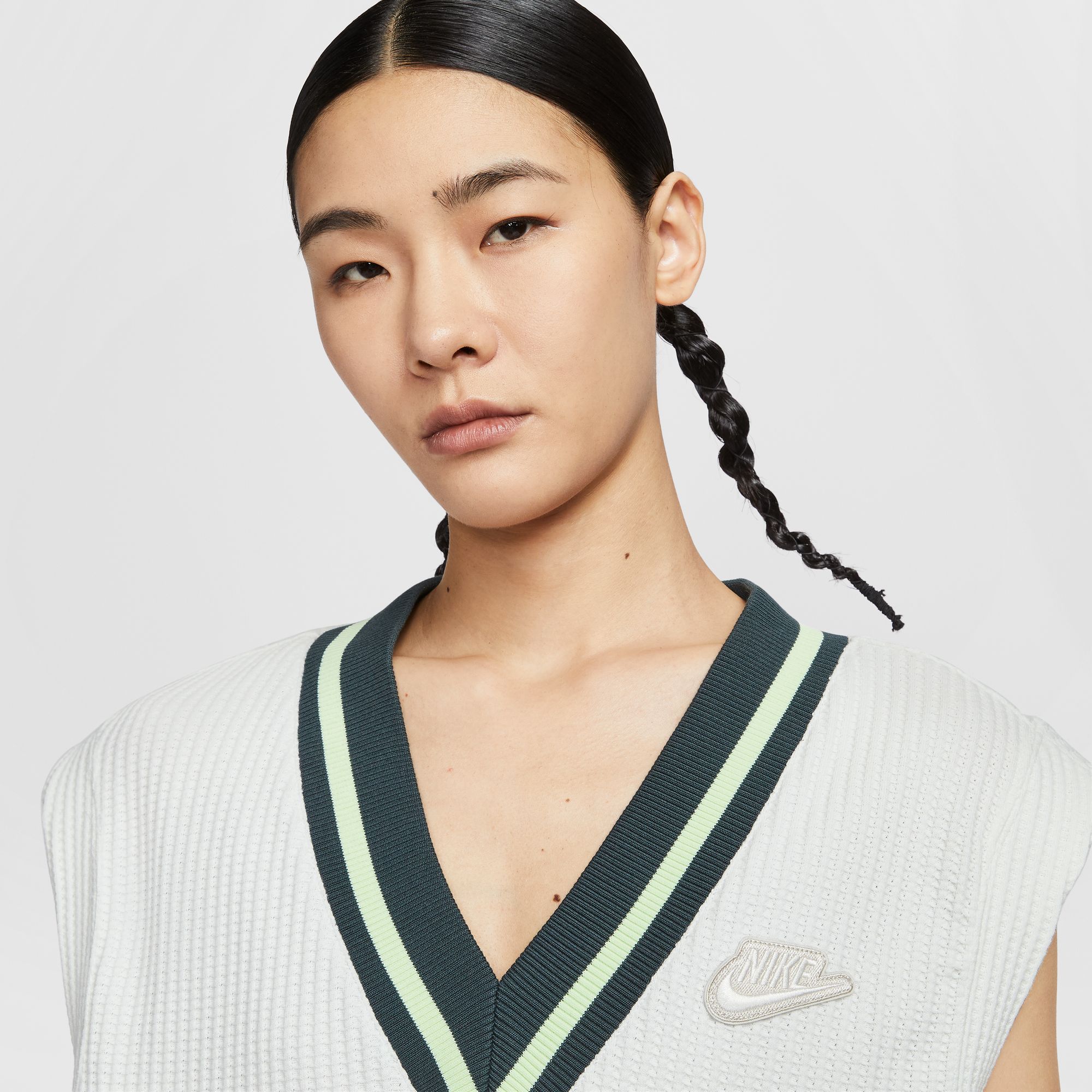 AS W NSW WAFFLE KNIT VEST PREP image number null