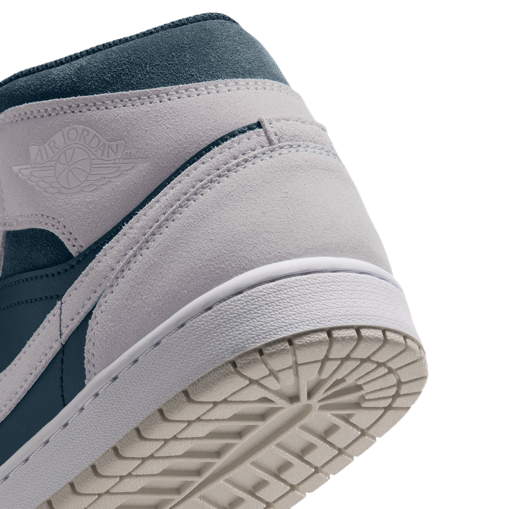 Air Jordan 1 Mid image number null