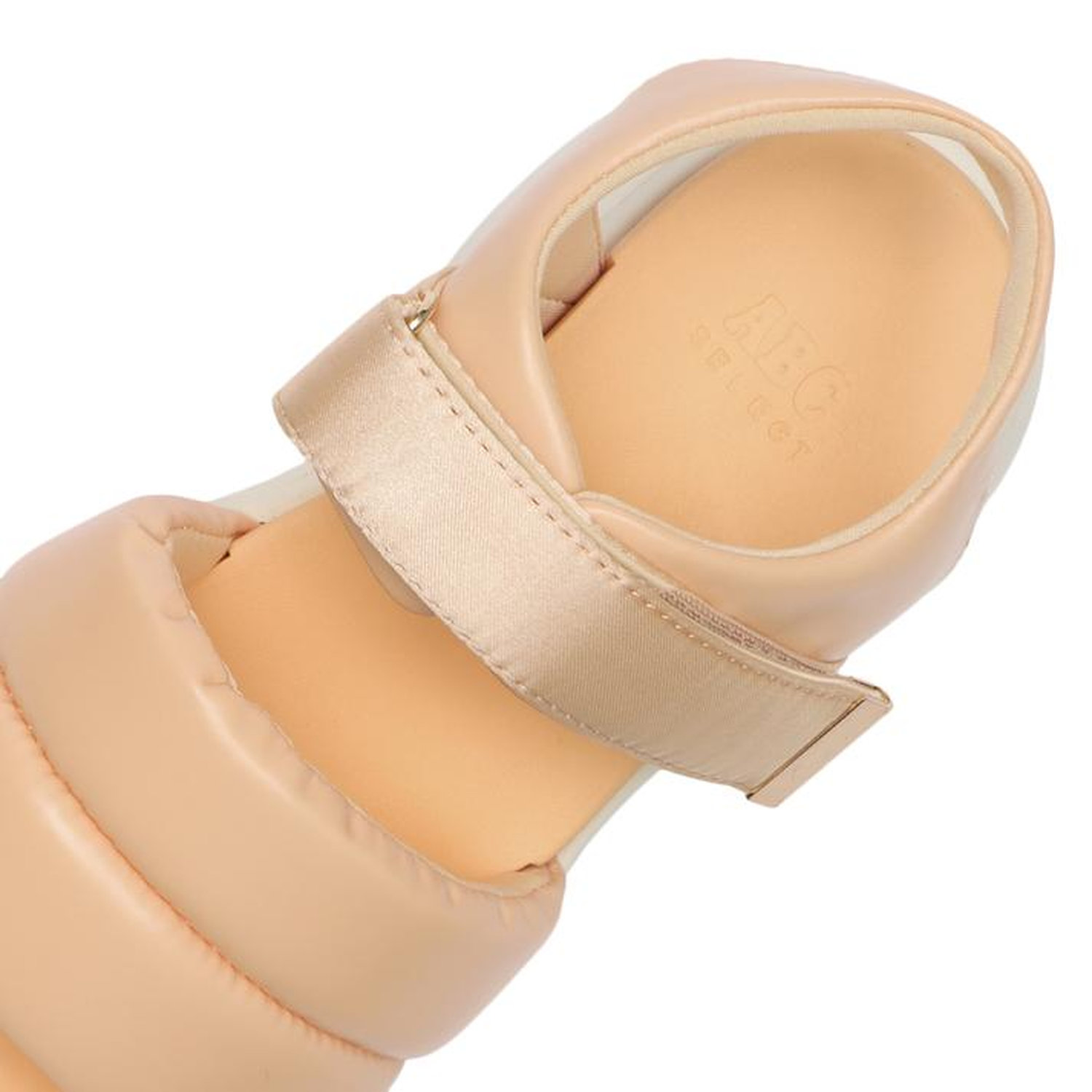 CL VL PUFF SANDAL 6 image number null