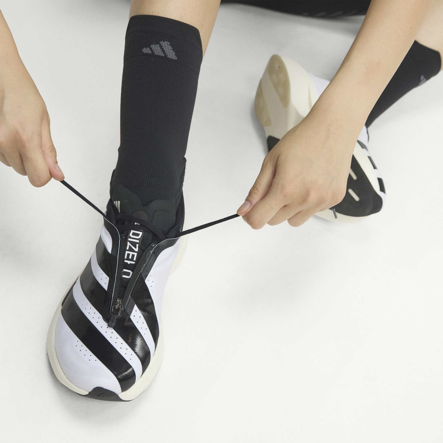 ADIZERO EVO SL ZIP W image number null