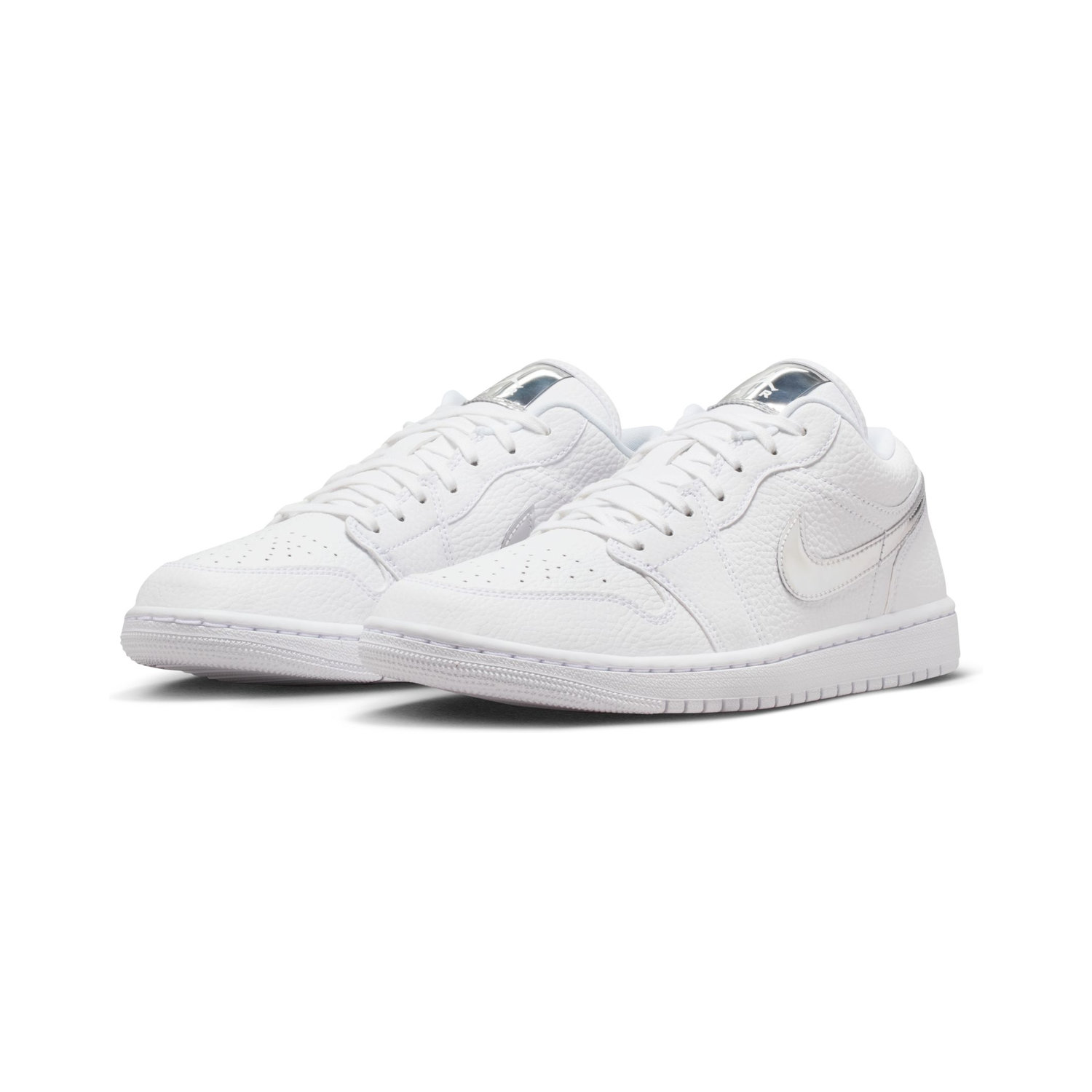 WMNS AIR JORDAN 1 LOW SE image number null