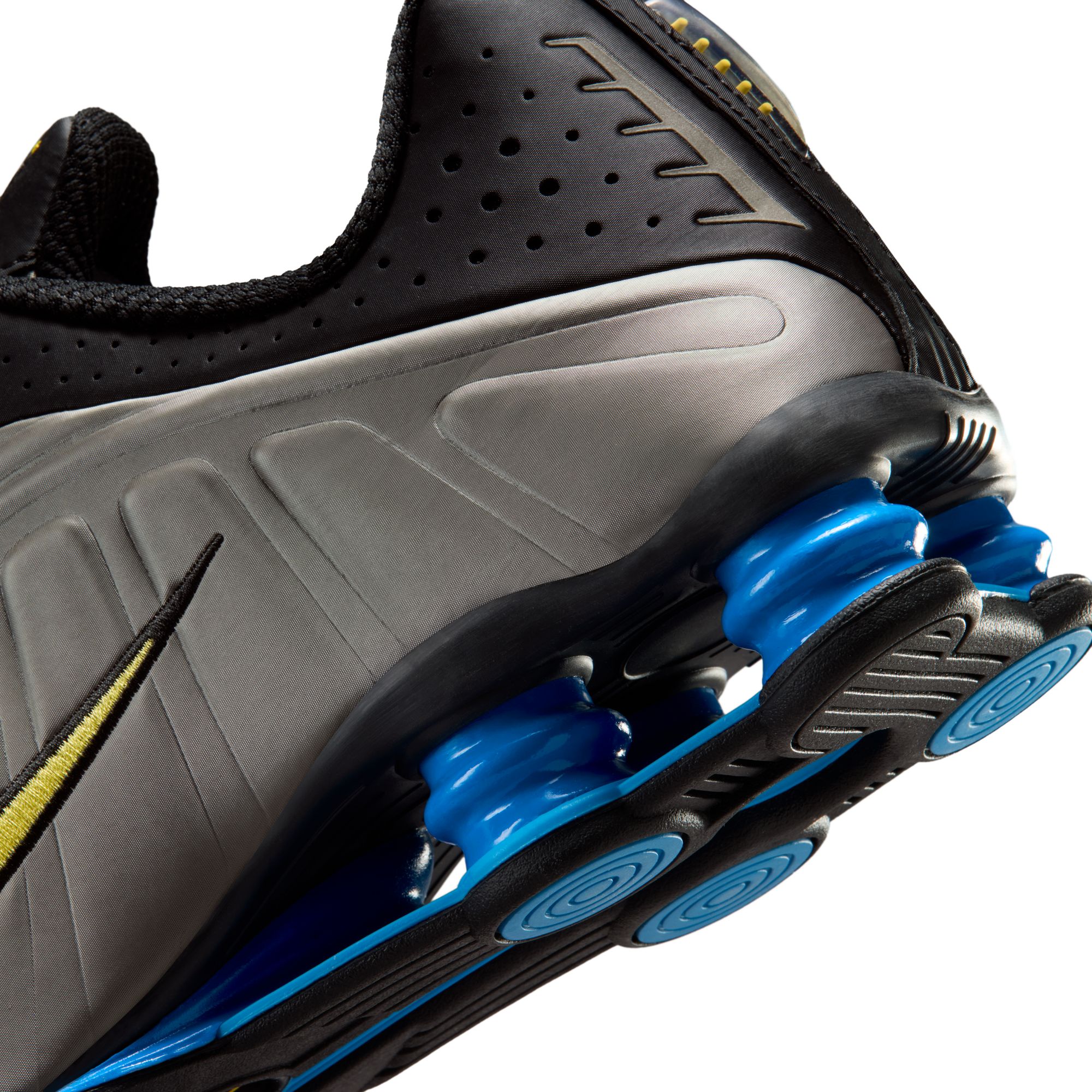 Nike Shox R4 "Brazil" image number null