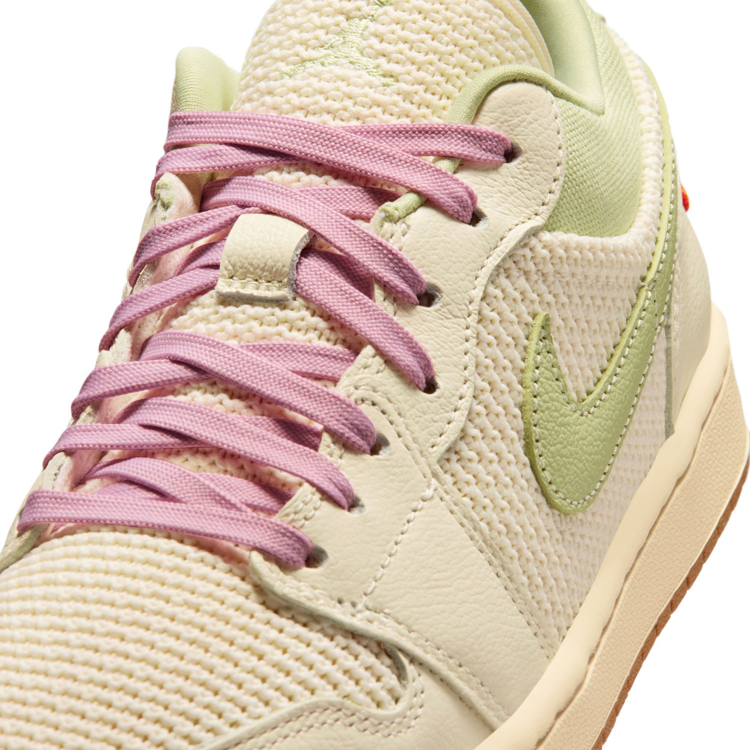 Air Jordan 1 Low SE image number null