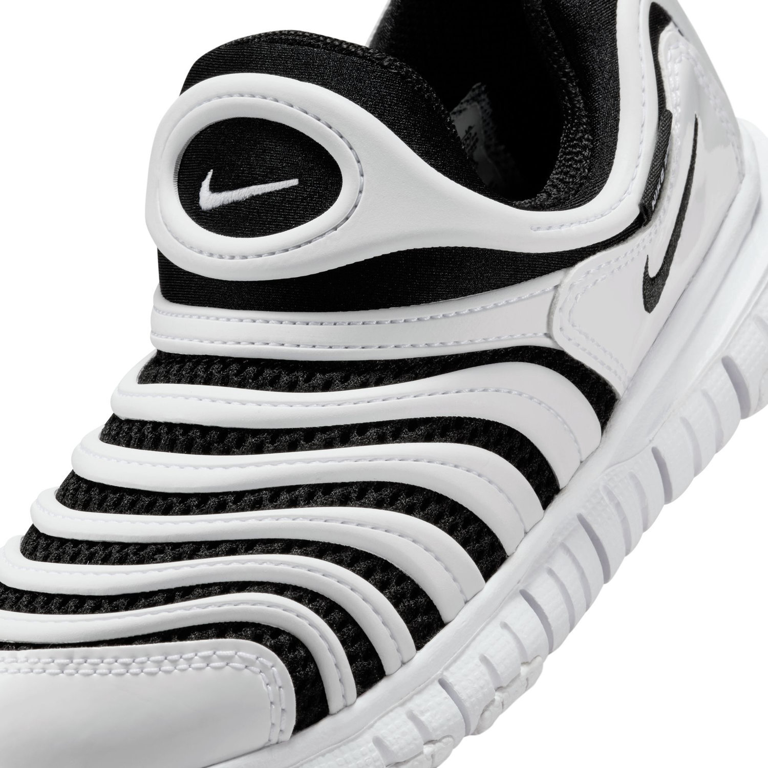 Nike Dynamo Free image number null