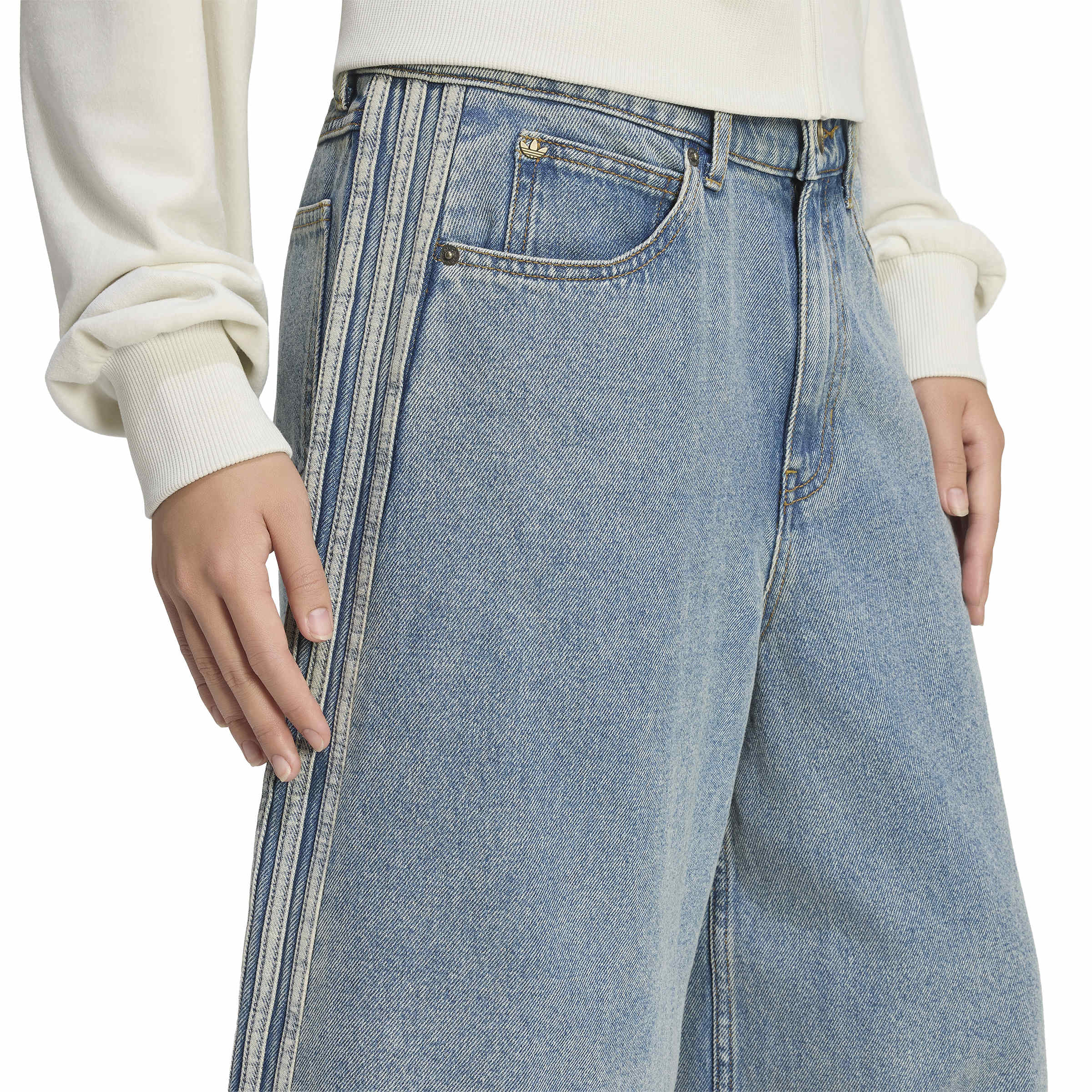 JORTS D image number null