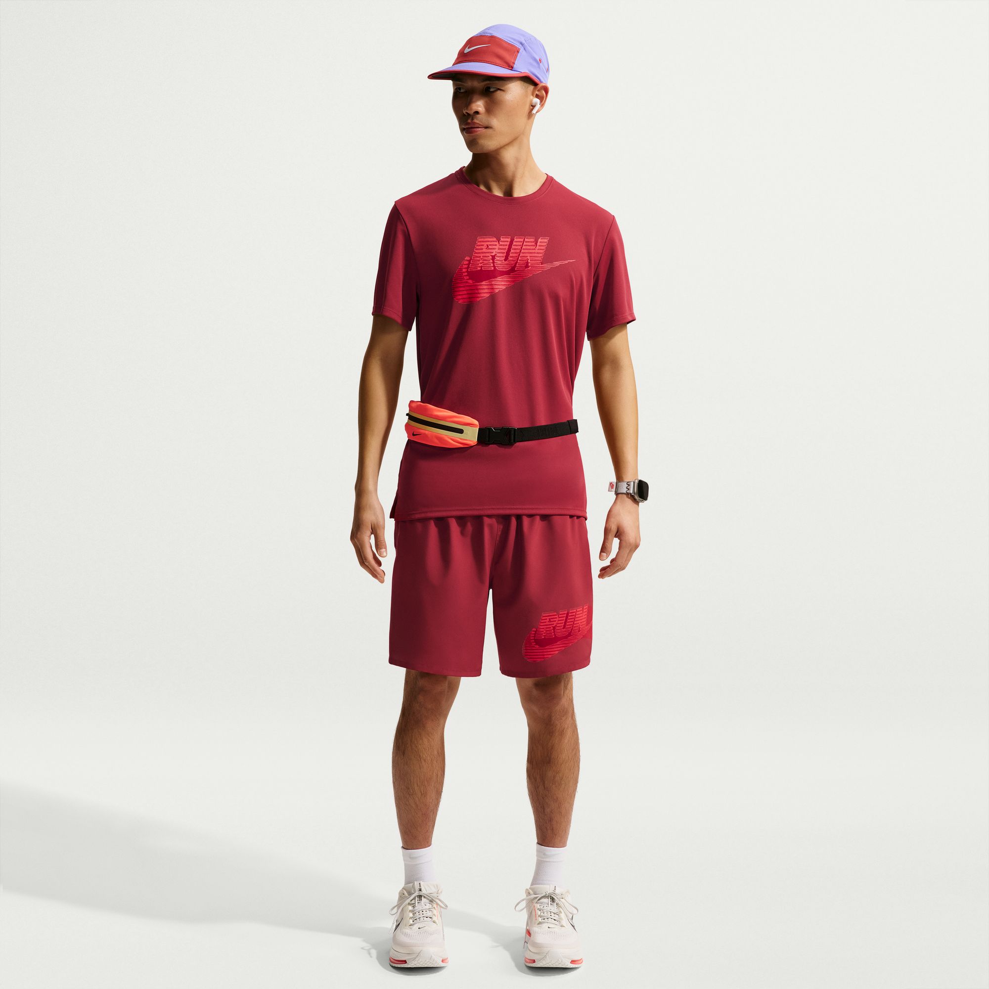 Nike Miler image number null