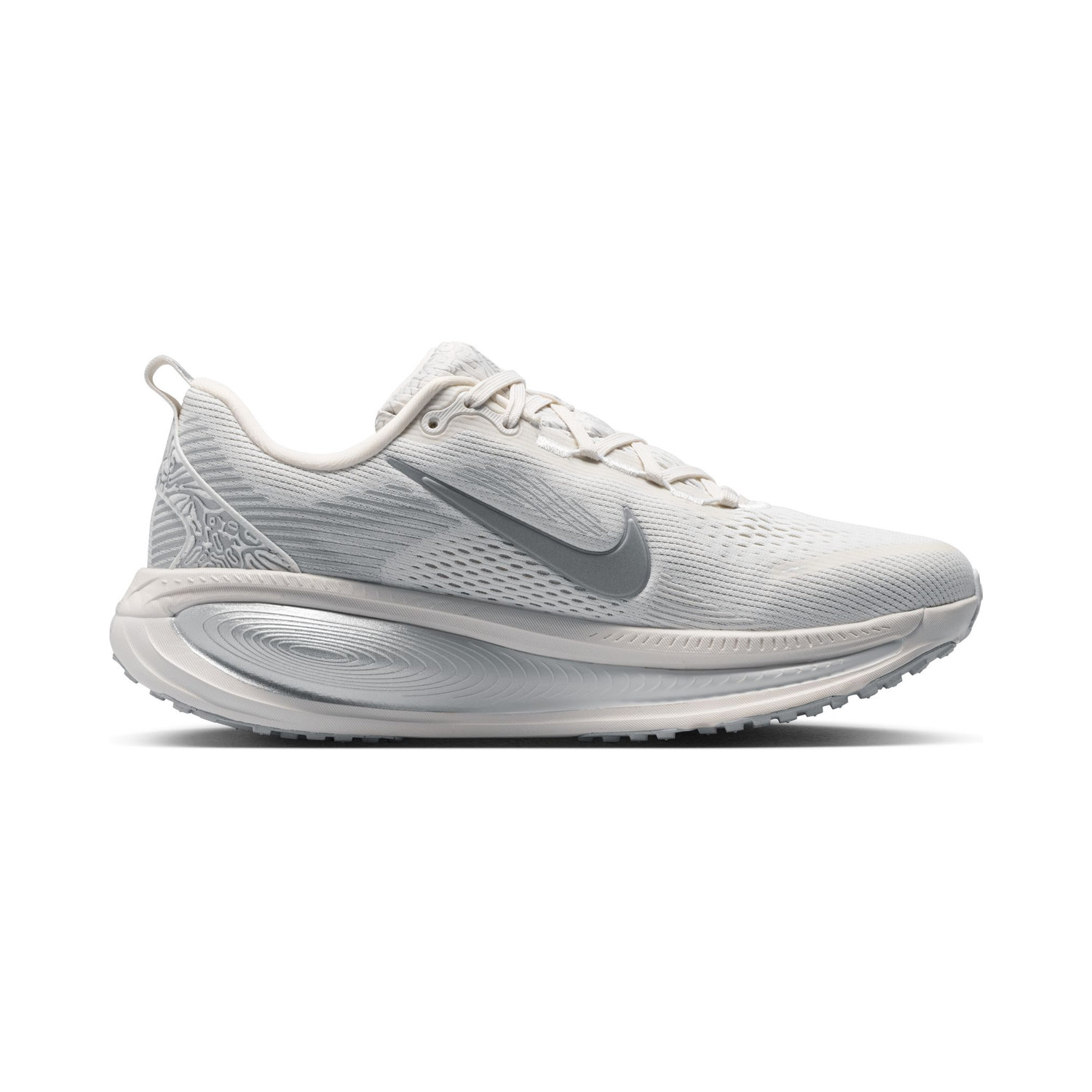 W NIKE VOMERO 18 SE image number null