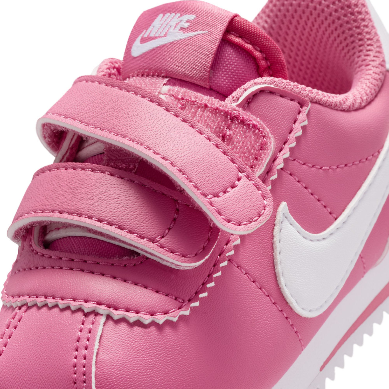 Nike Cortez image number null