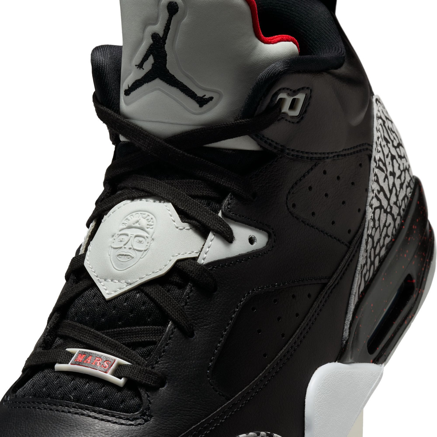 Jordan Son of Mars Low image number null