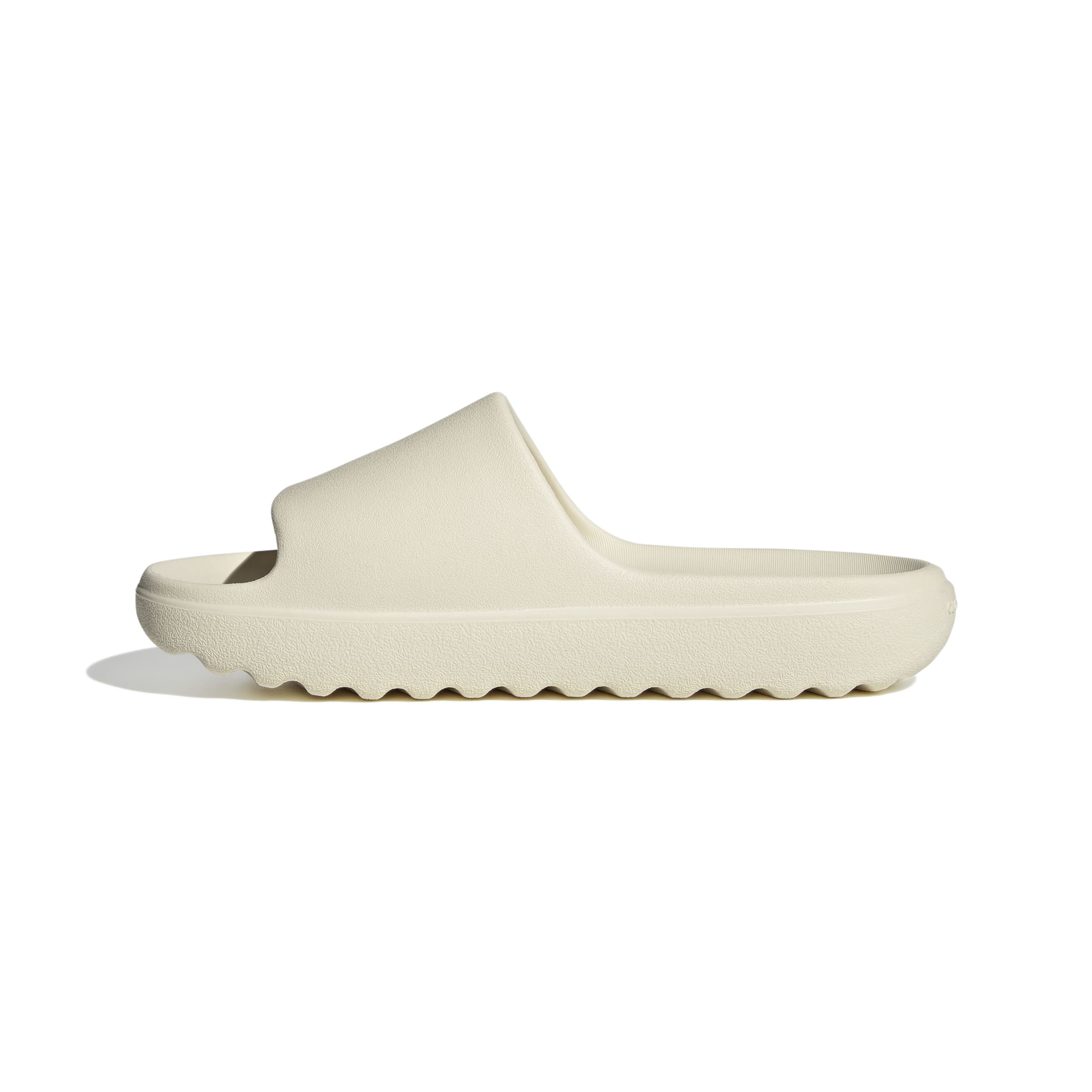 ADILETTE LUMIA