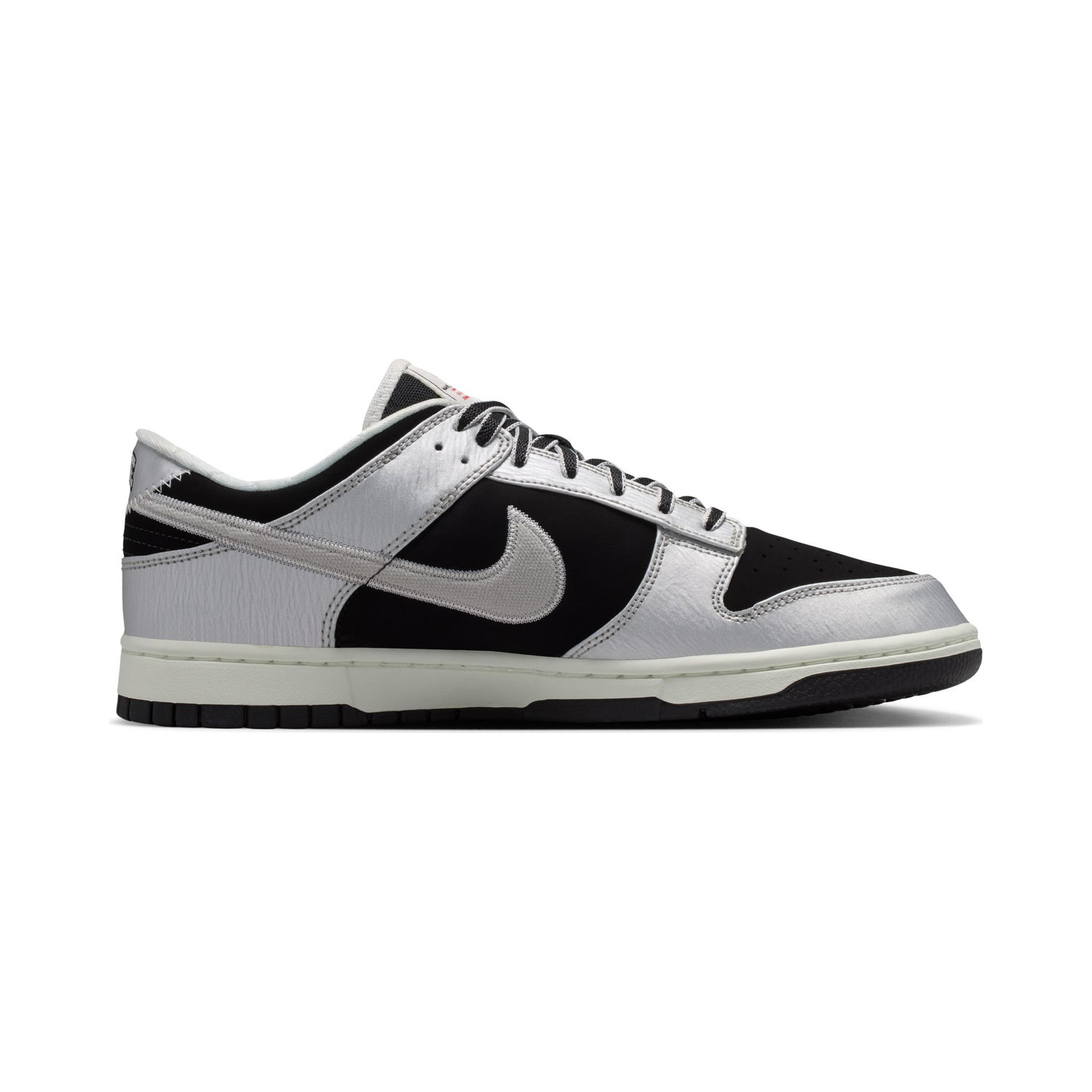 NIKE DUNK LOW RETRO image number null