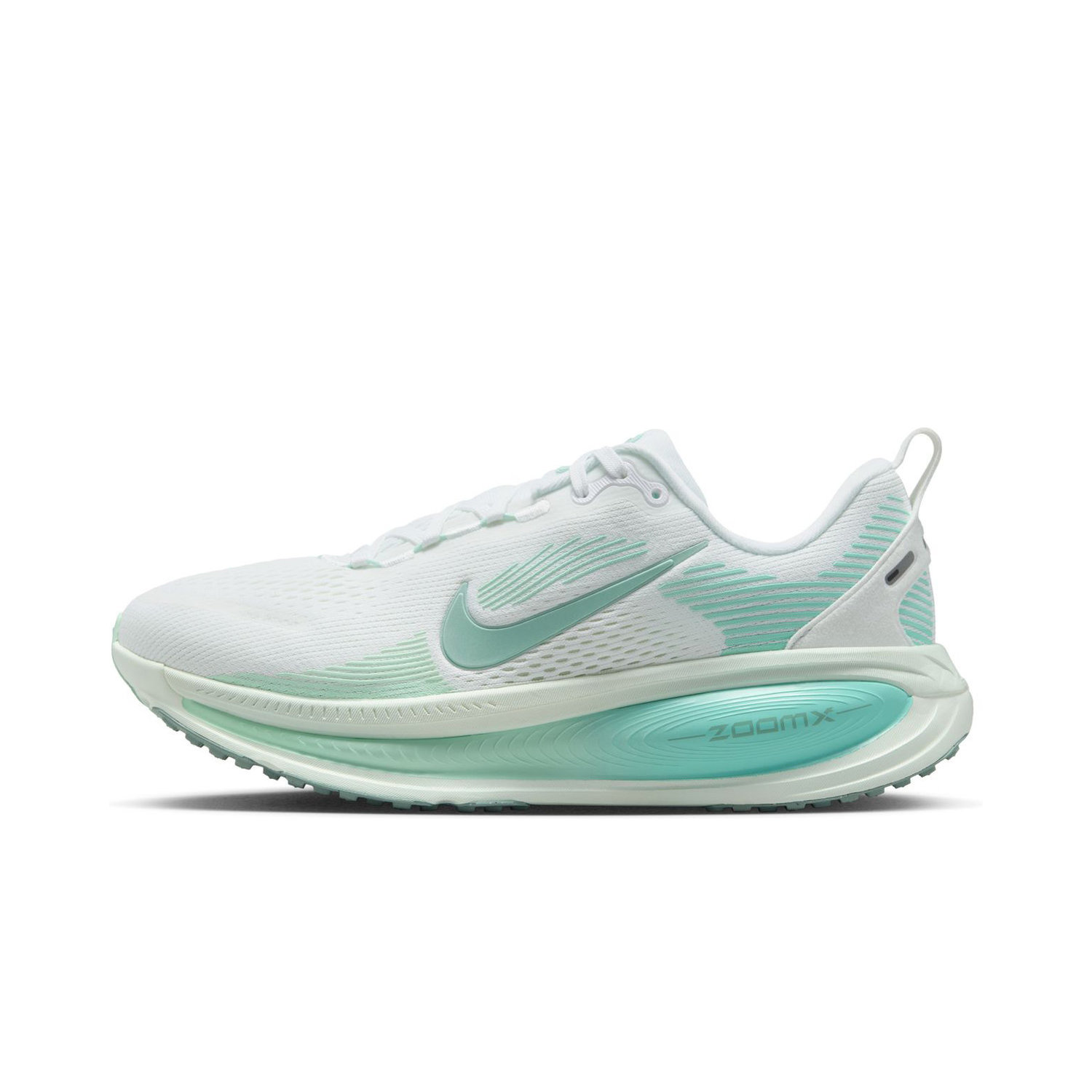 W NIKE VOMERO 18 image number null