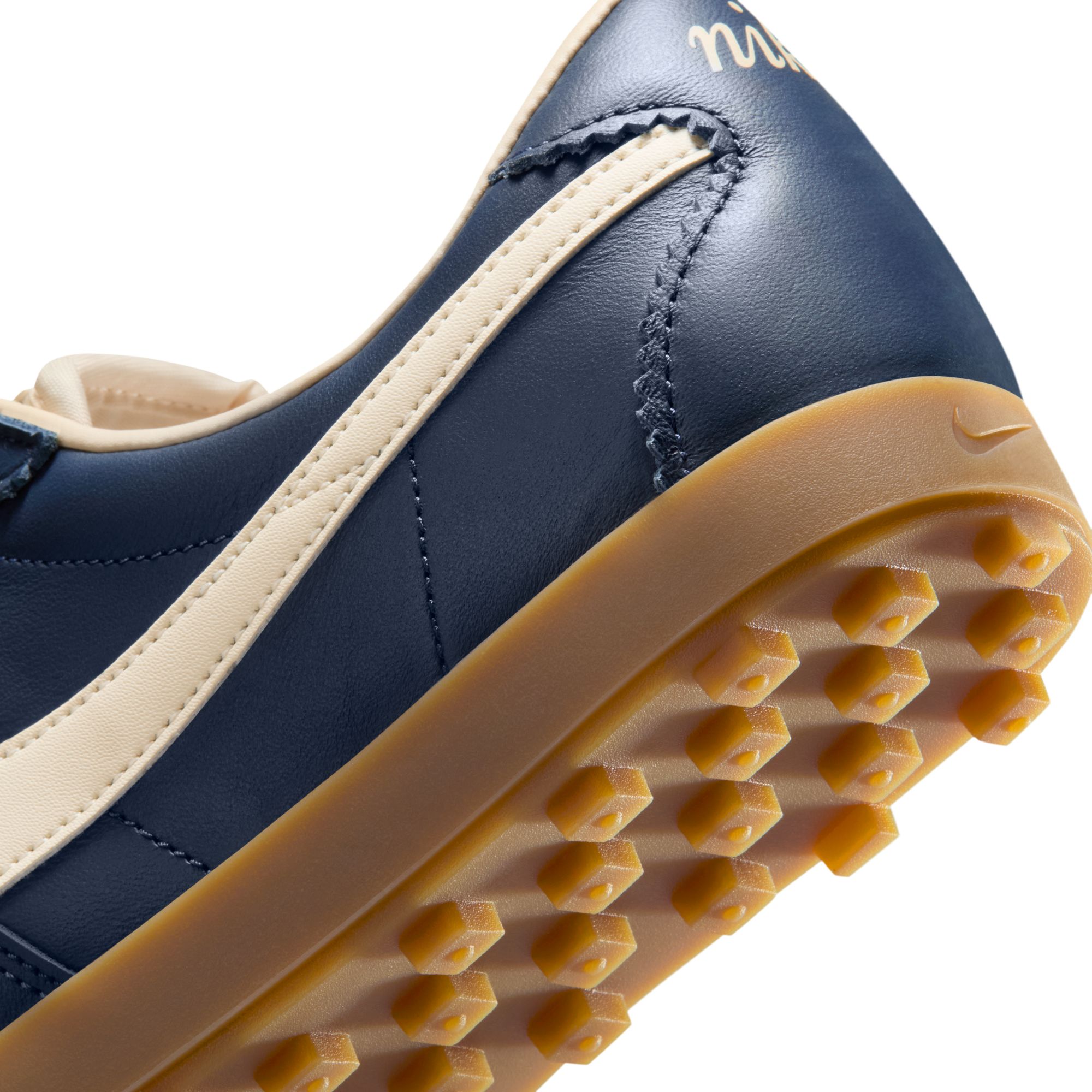Nike Astrograbber Leather image number null