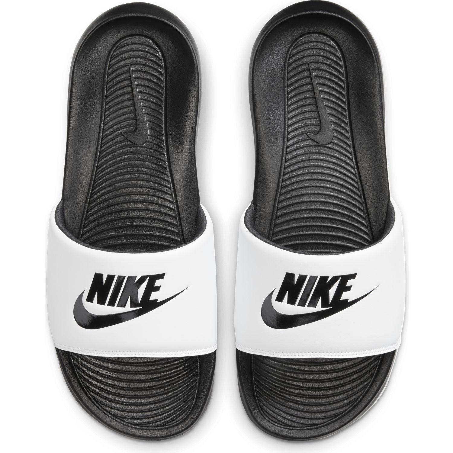 NIKE VICTORI ONE image number null