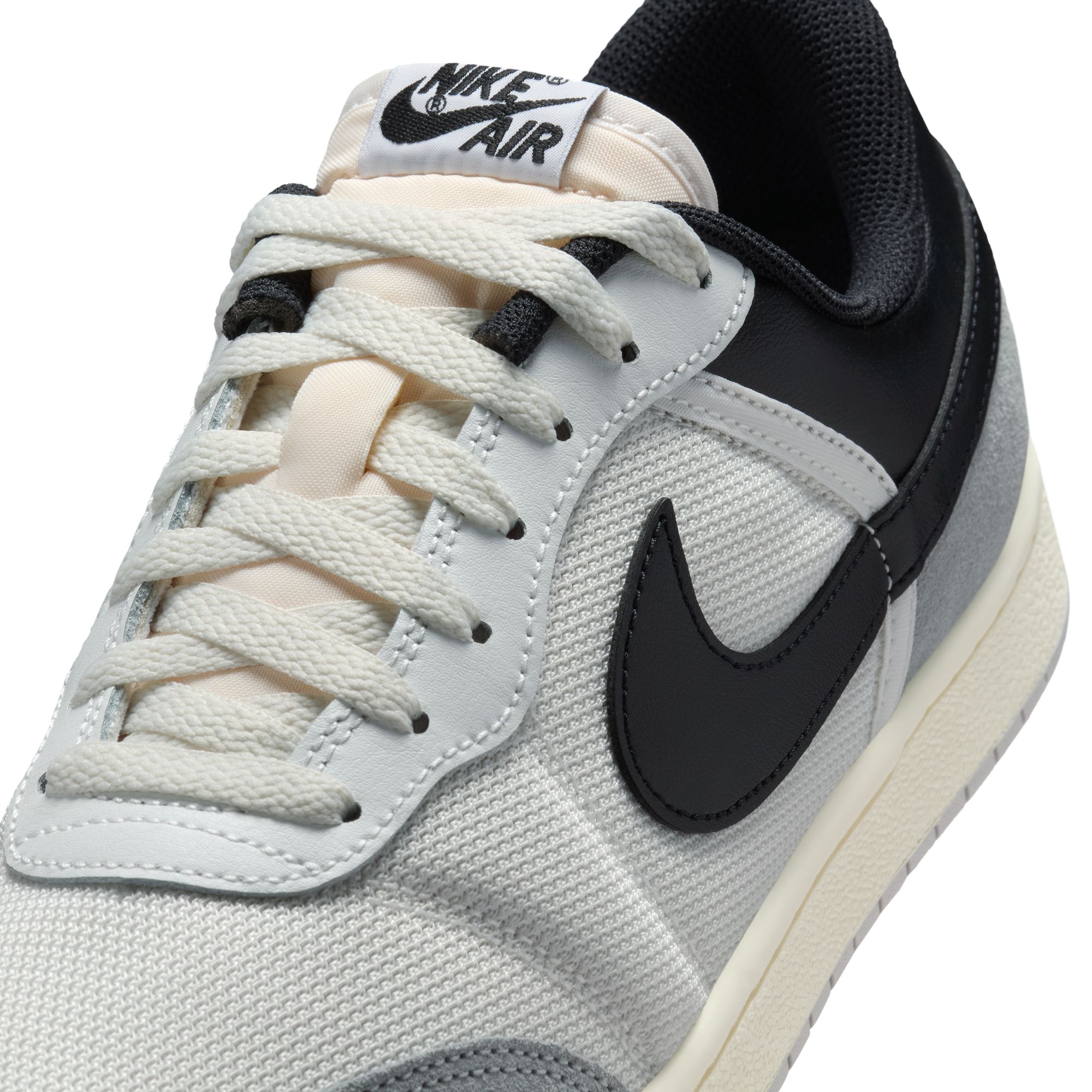 Air Jordan Skyline Low image number null