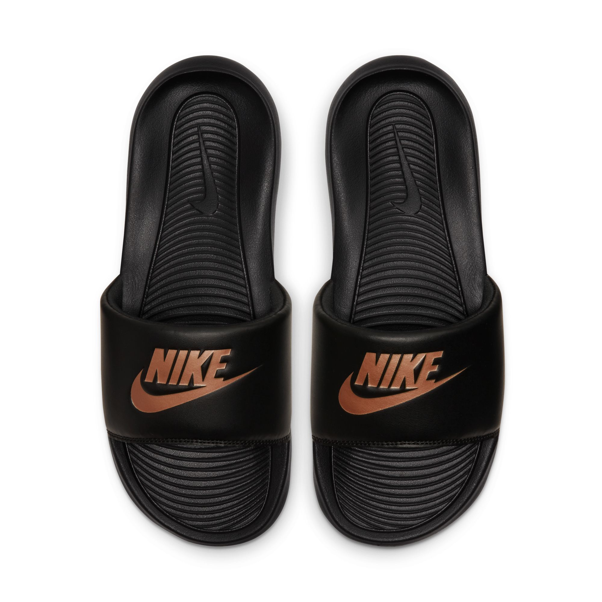 NIKE VICTORI ONE image number null