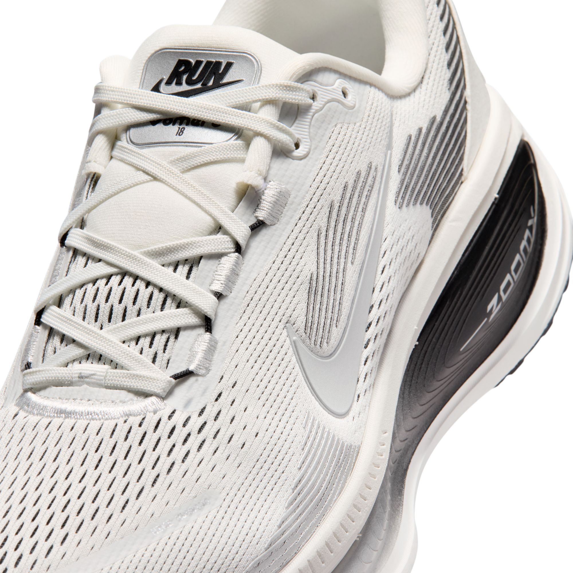 NIKE VOMERO 18 RR image number null