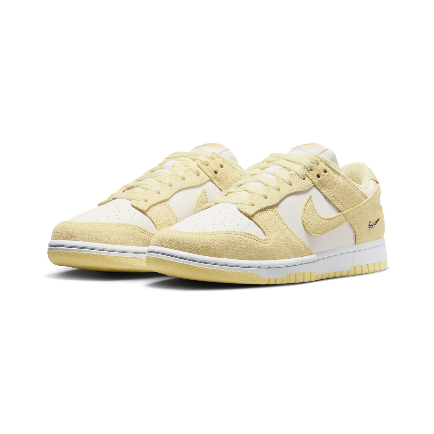 Nike Dunk Low Suede image number null