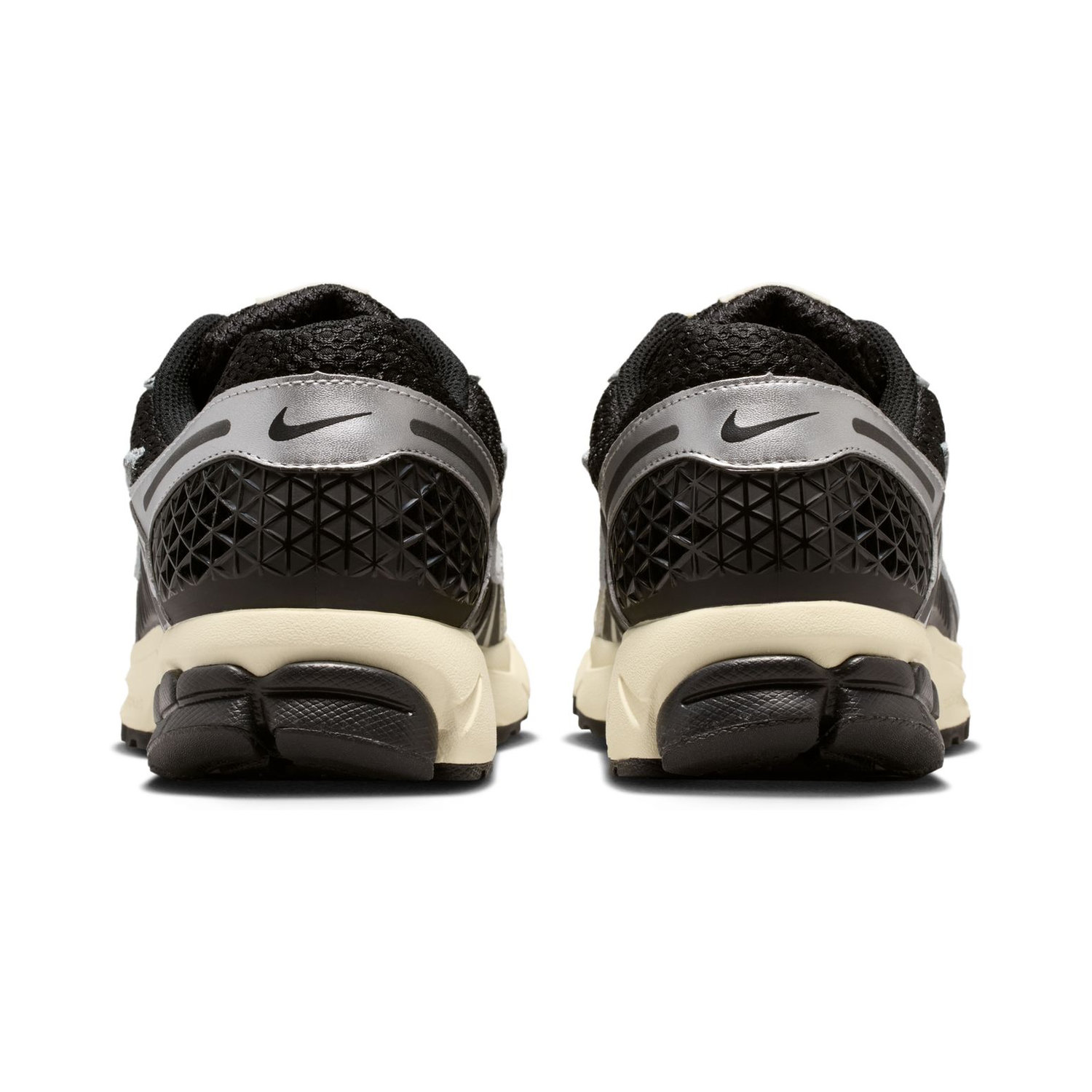 Nike Zoom Vomero 5 image number null