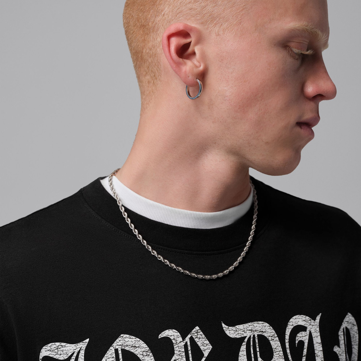 M J BRK S GOTHIC 85 SS CREW image number null