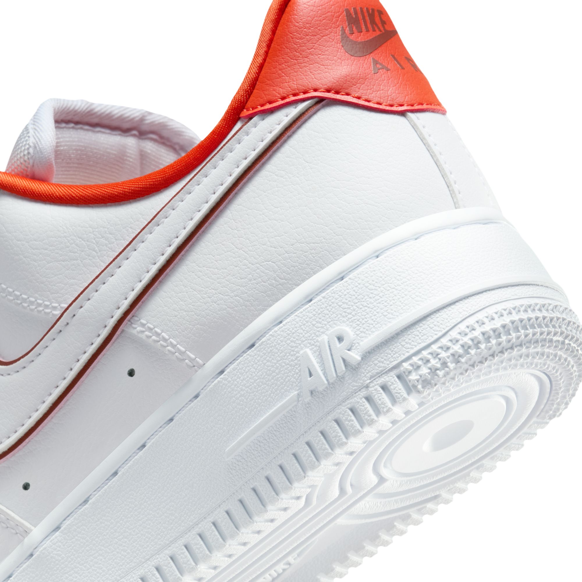 Nike Air Force 1 '07 Essential image number null