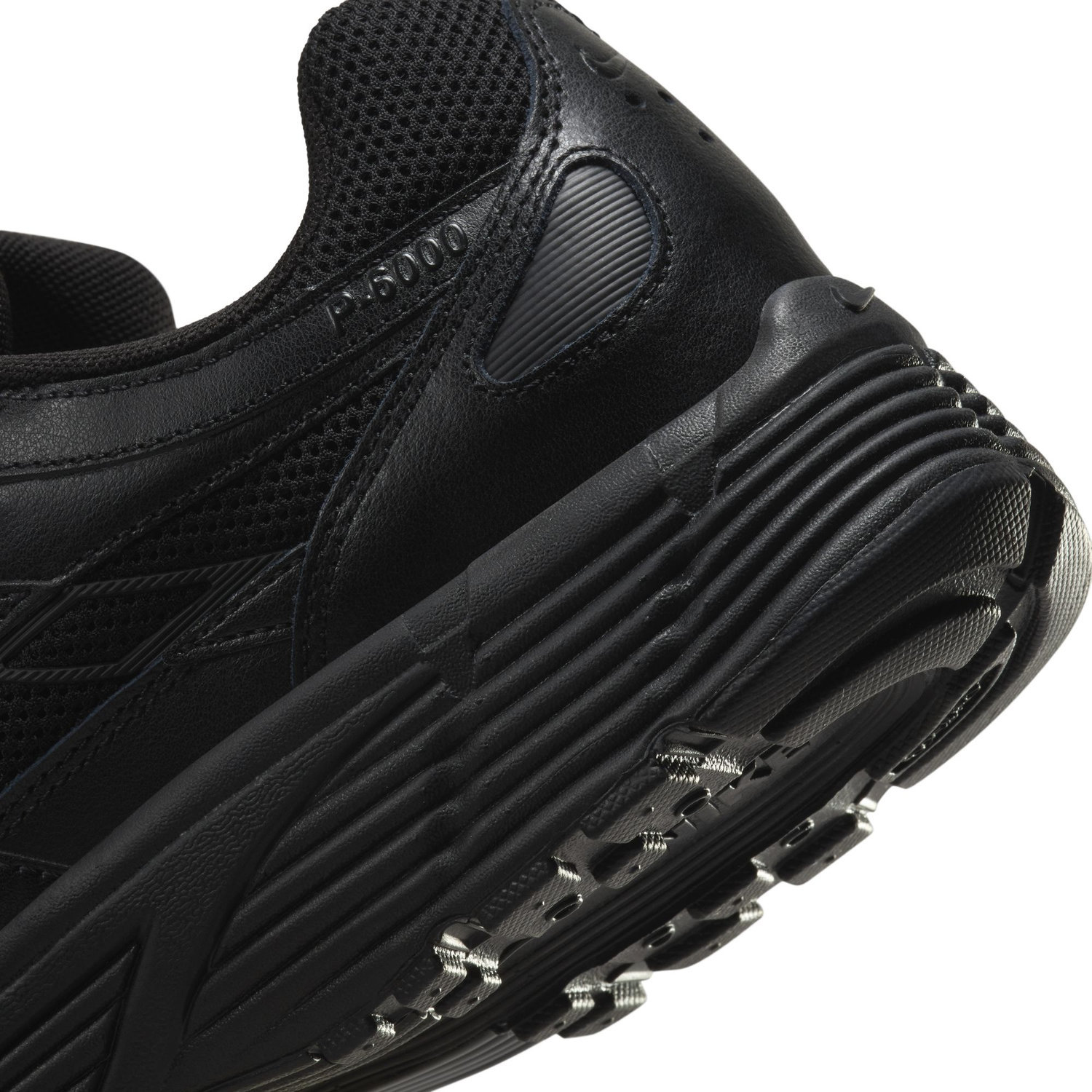 Nike P-6000 image number null