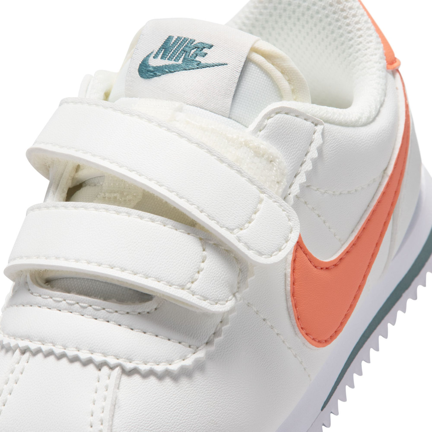 Nike Cortez image number null