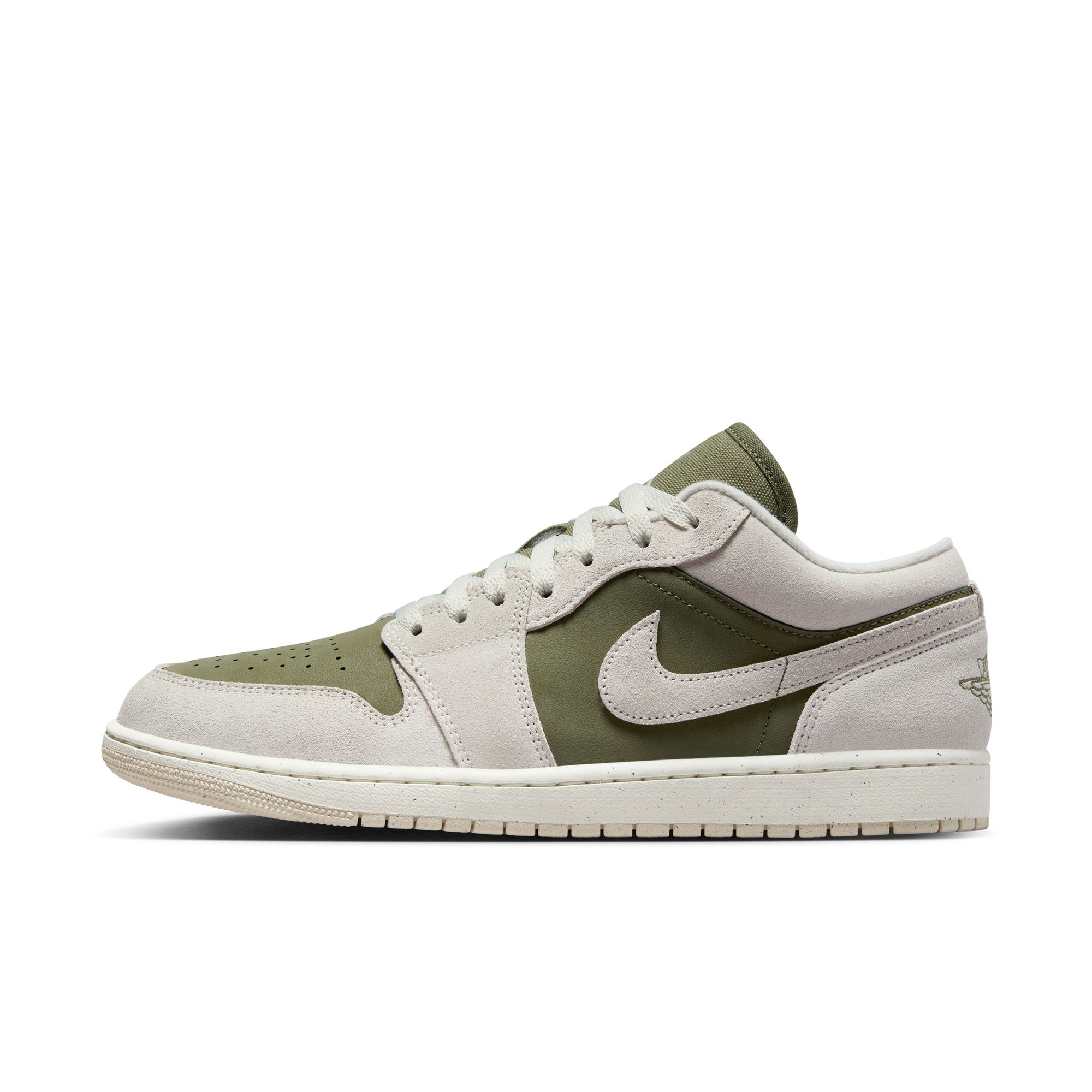 AIR JORDAN 1 LOW SE image number null