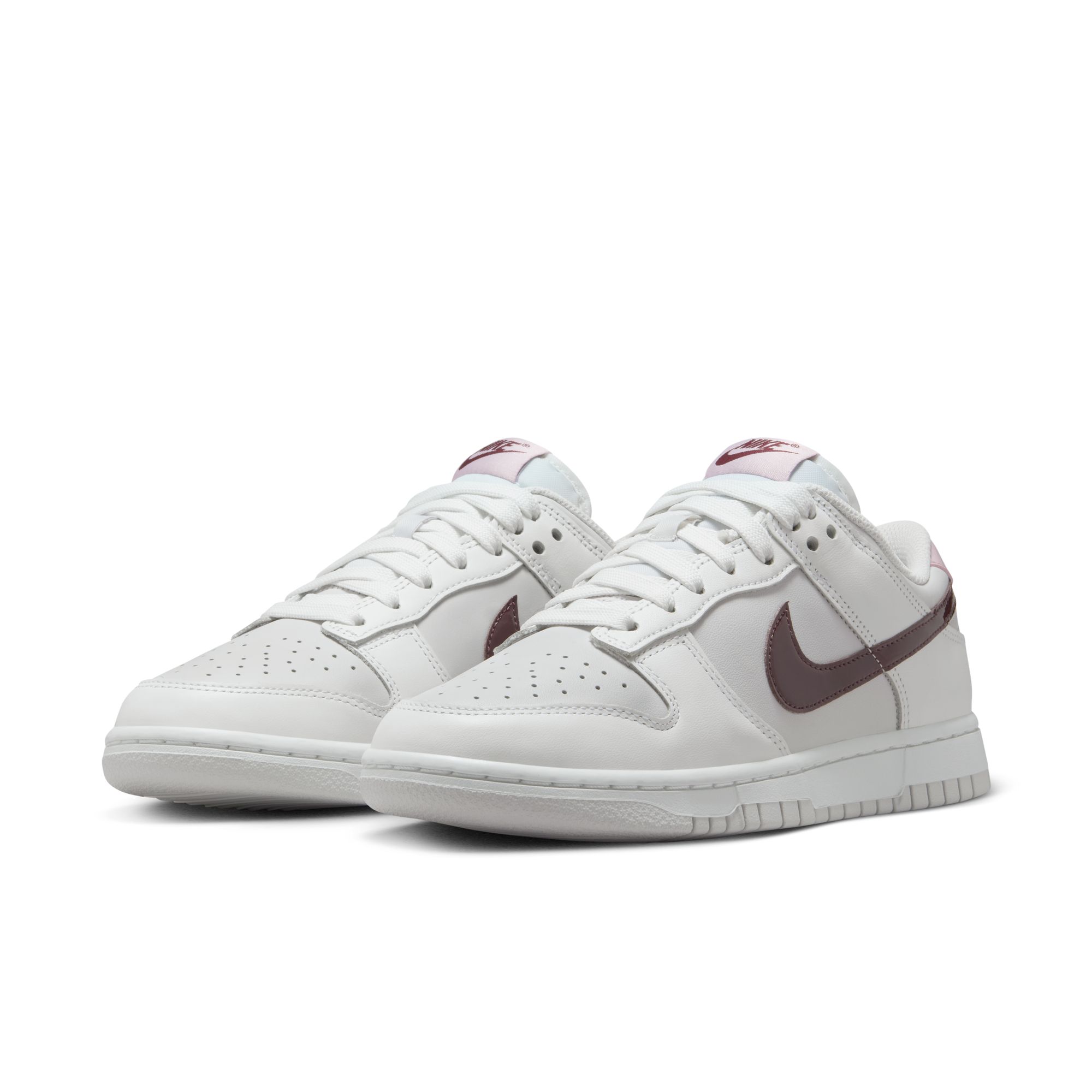 Nike Dunk Low image number null