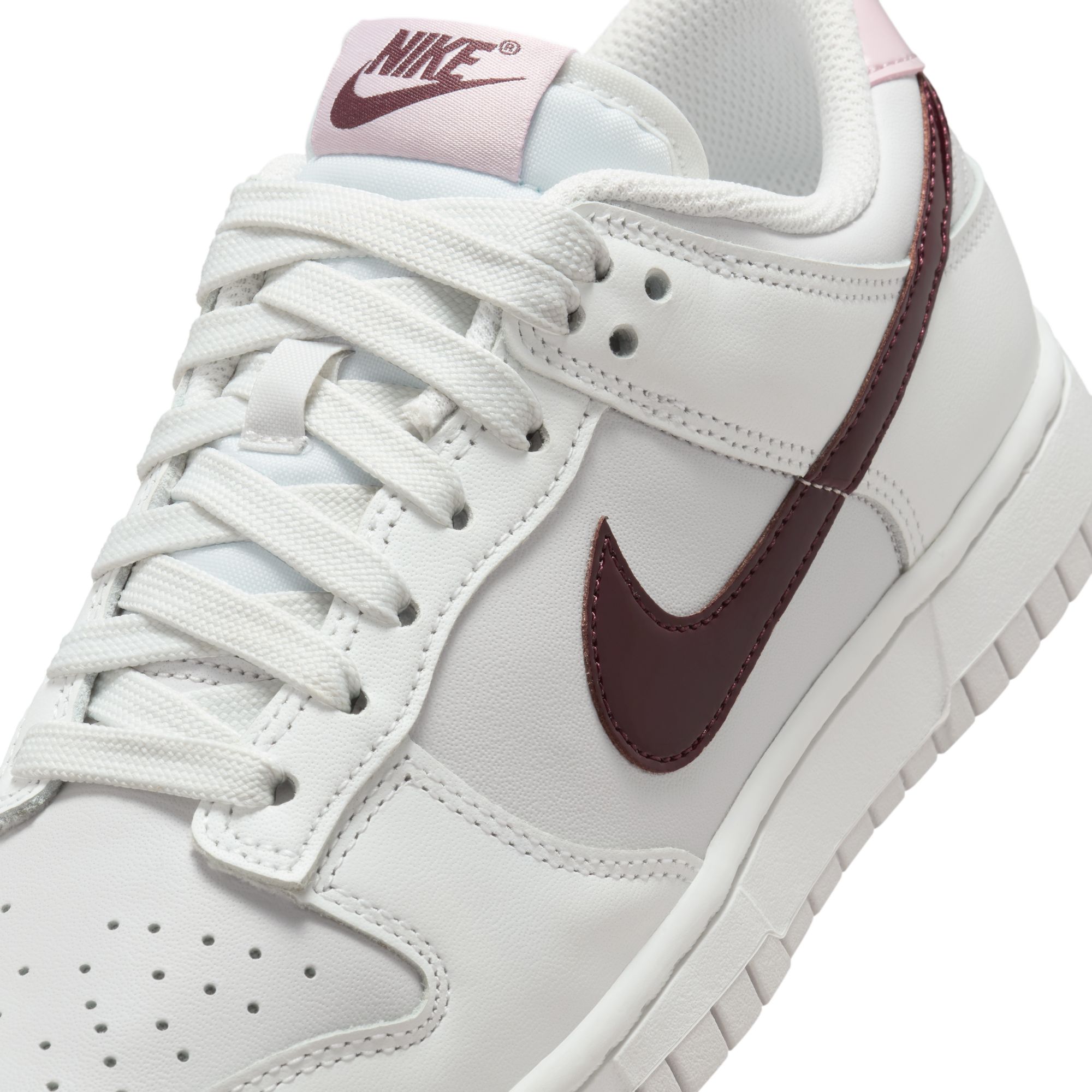 Nike Dunk Low image number null