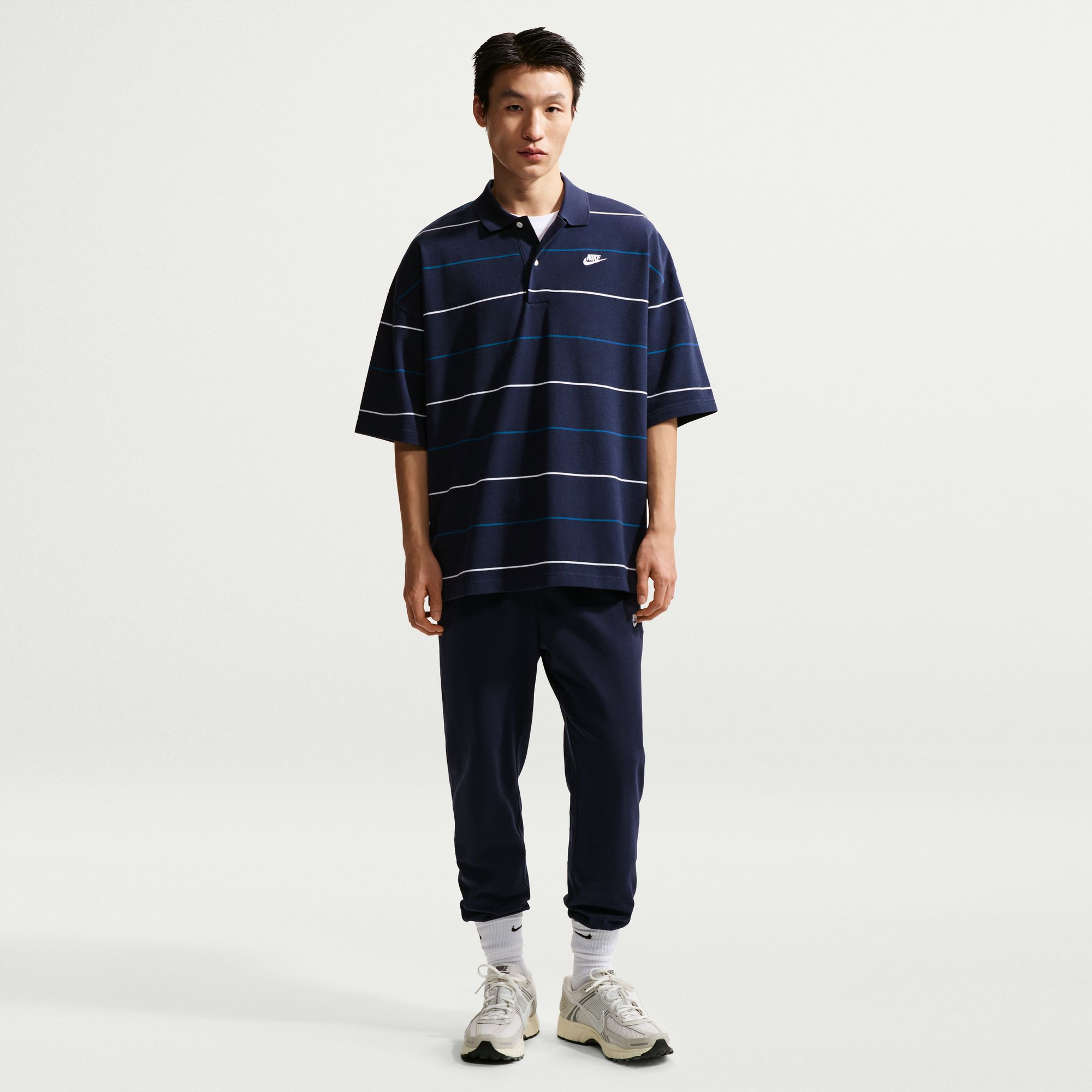 Nike Sportswear Club image number null