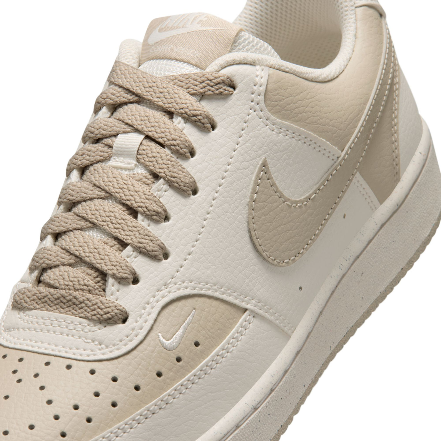 W NIKE COURT VISION LO NN image number null